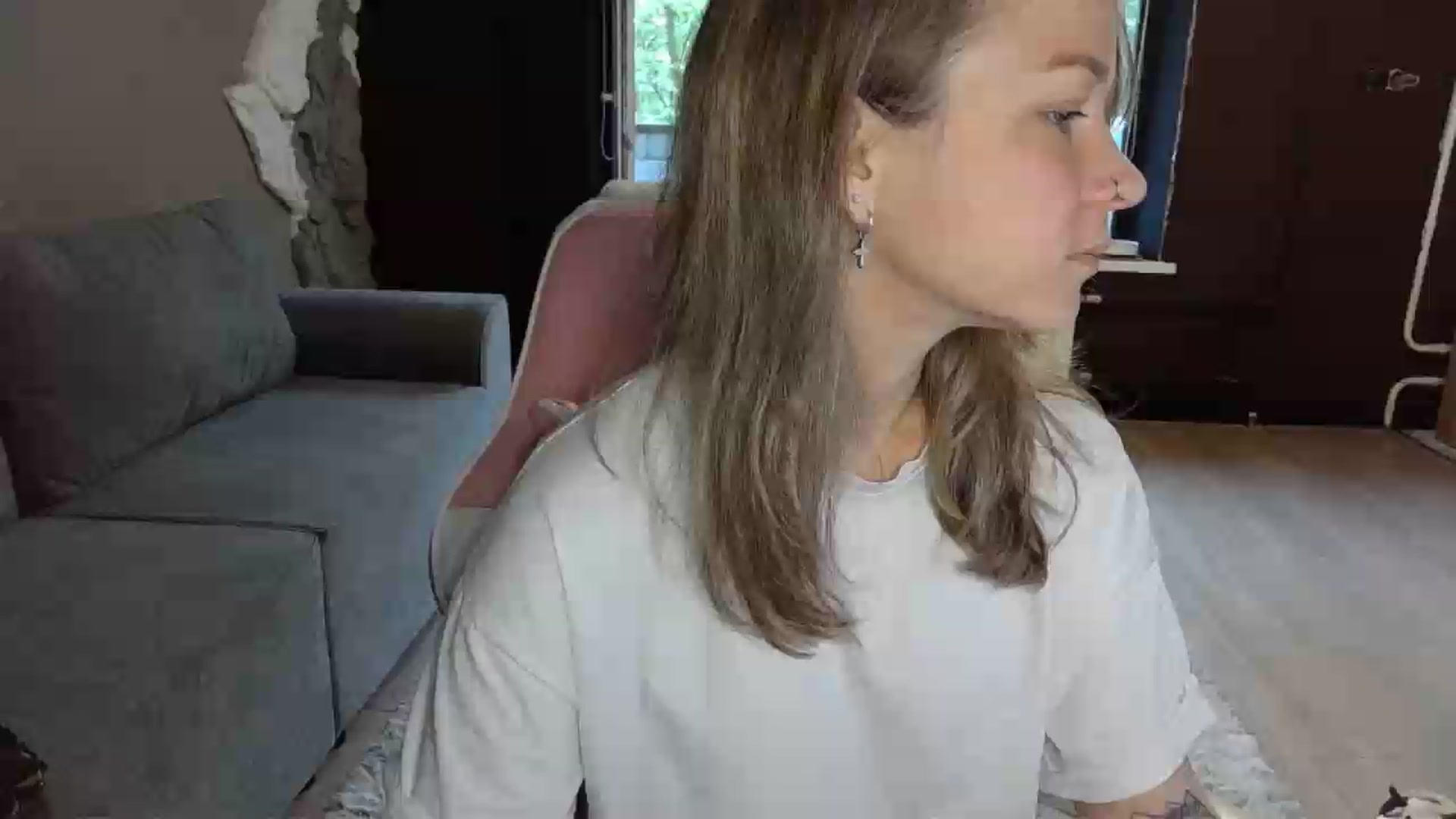 Gallery image thumbnail from Qi_ra's myfreecams stream on, 05/19/2026, 05:19 image 7 of 20