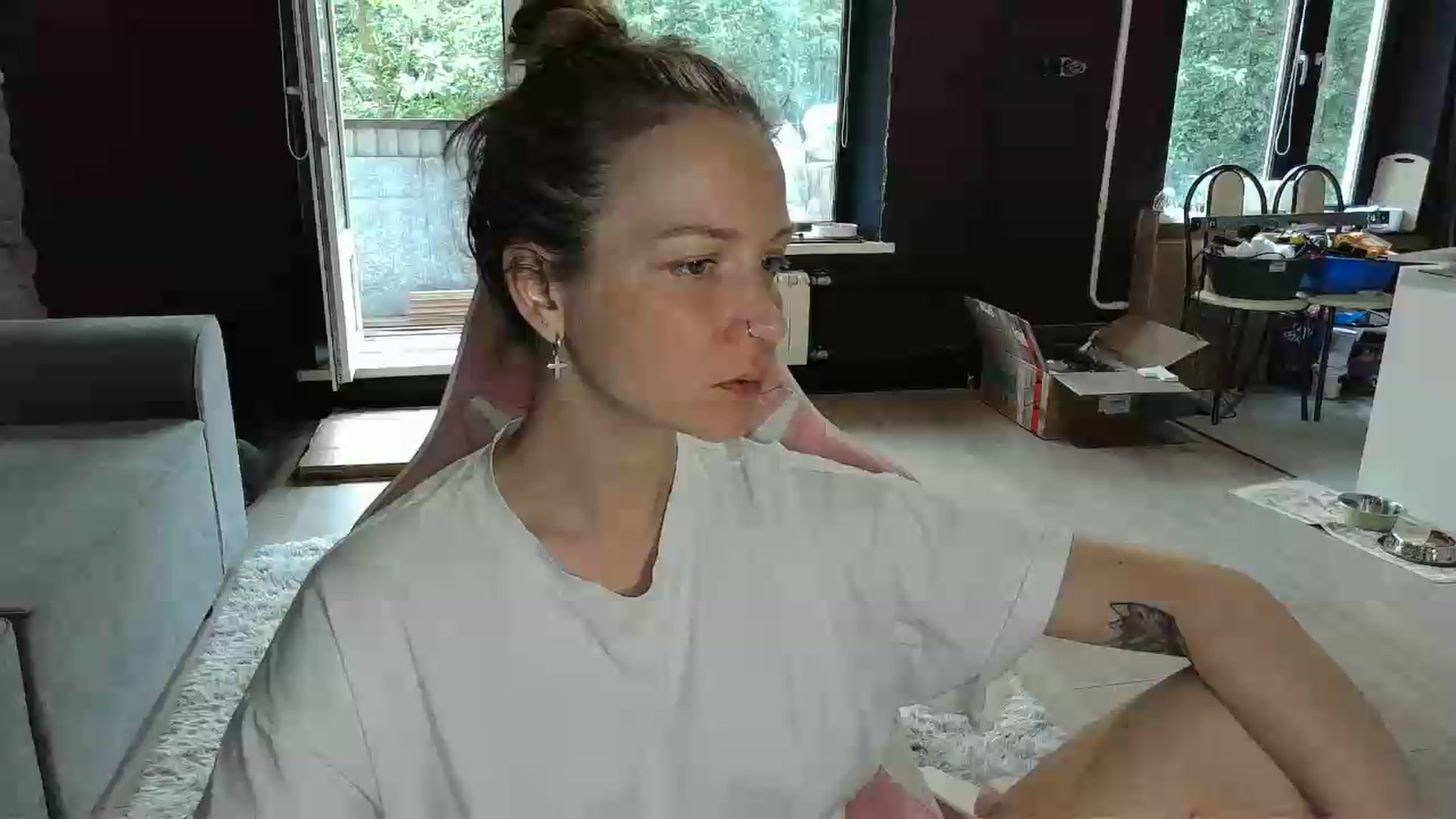 Gallery image thumbnail from Qi_ra's myfreecams stream on, 05/21/2026, 16:32 image 7 of 20