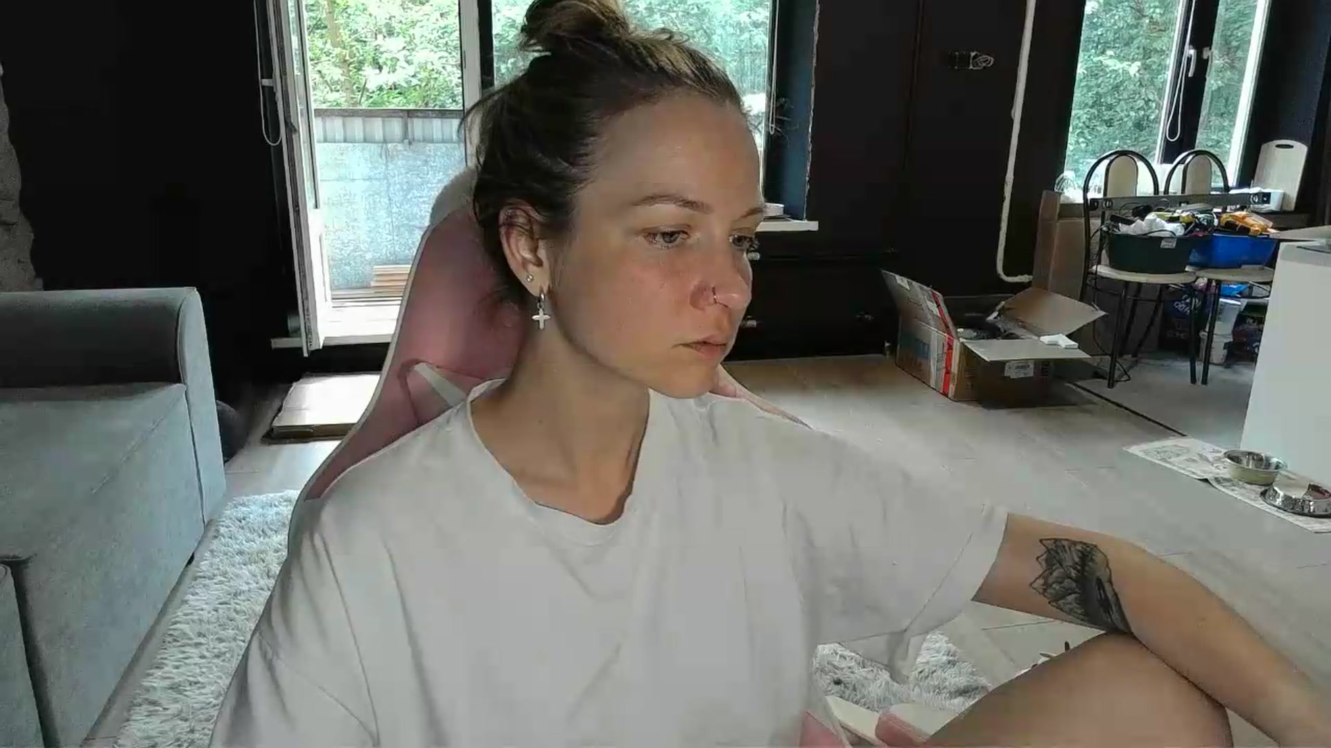 Gallery image thumbnail from Qi_ra's myfreecams stream on, 05/21/2026, 16:32 image 2 of 20