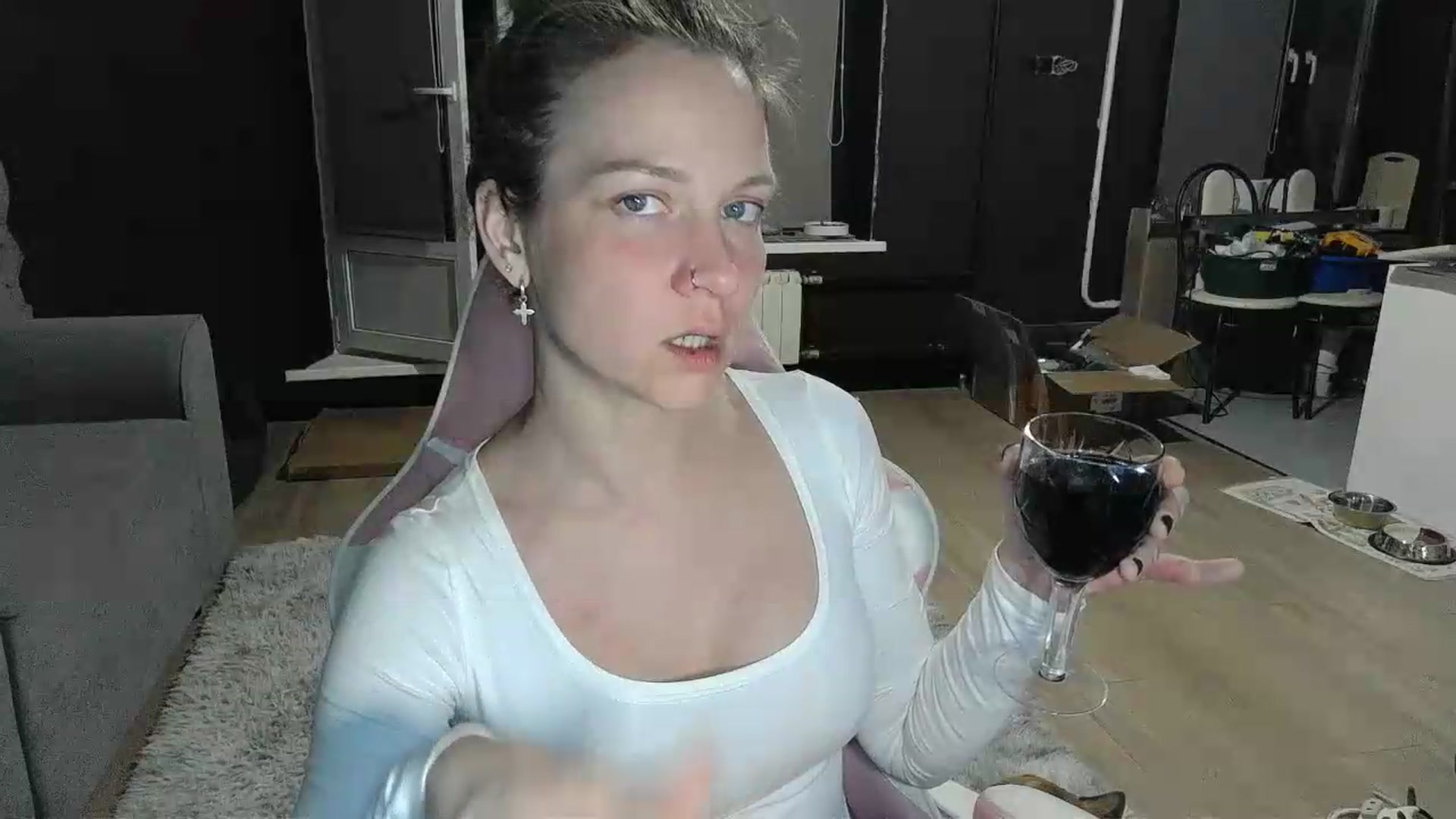 Gallery image thumbnail from Qi_ra's myfreecams stream on, 05/21/2026, 19:43 image 12 of 20