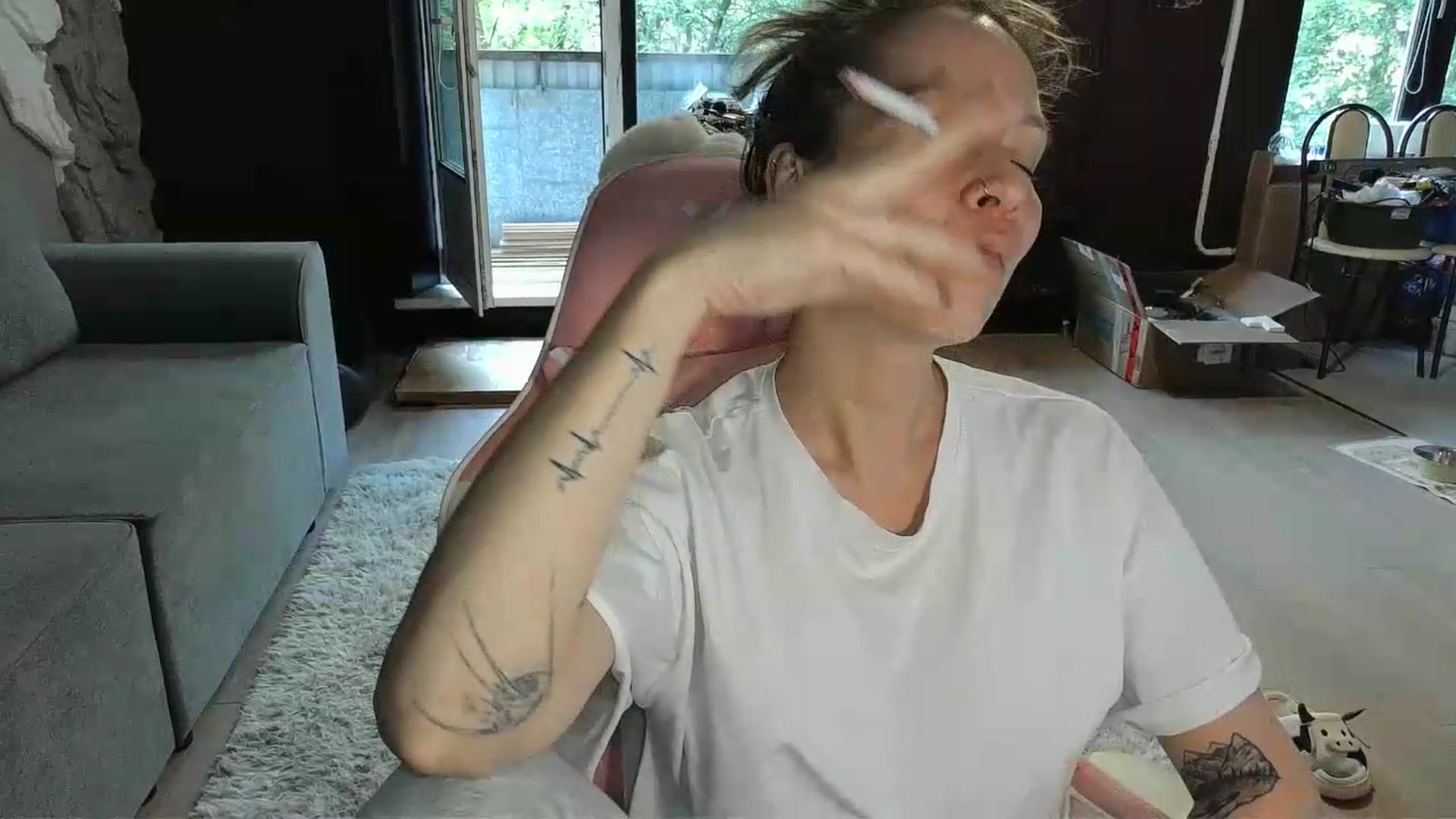 Gallery image thumbnail from Qi_ra's myfreecams stream on, 05/22/2026, 06:26 image 19 of 20