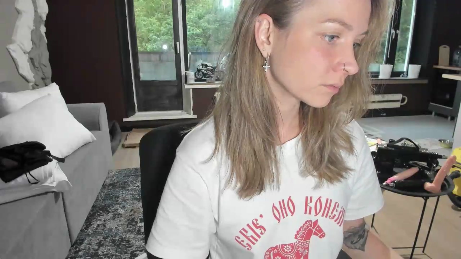 Gallery image thumbnail from Qi_ra's myfreecams stream on, 05/30/2026, 17:06 image 12 of 20