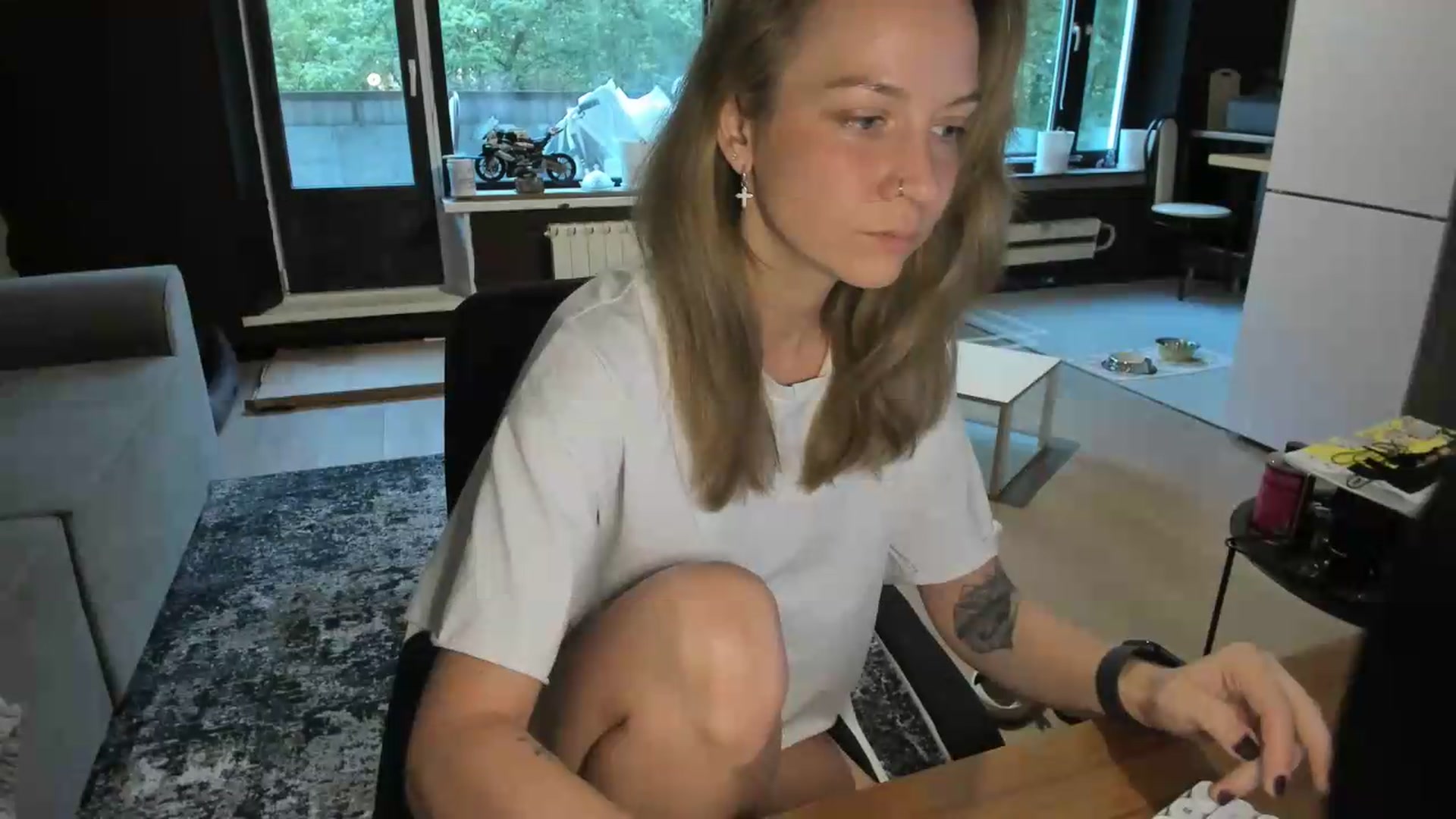 Gallery image thumbnail from Qi_ra's myfreecams stream on, 06/01/2026, 03:00 image 2 of 20