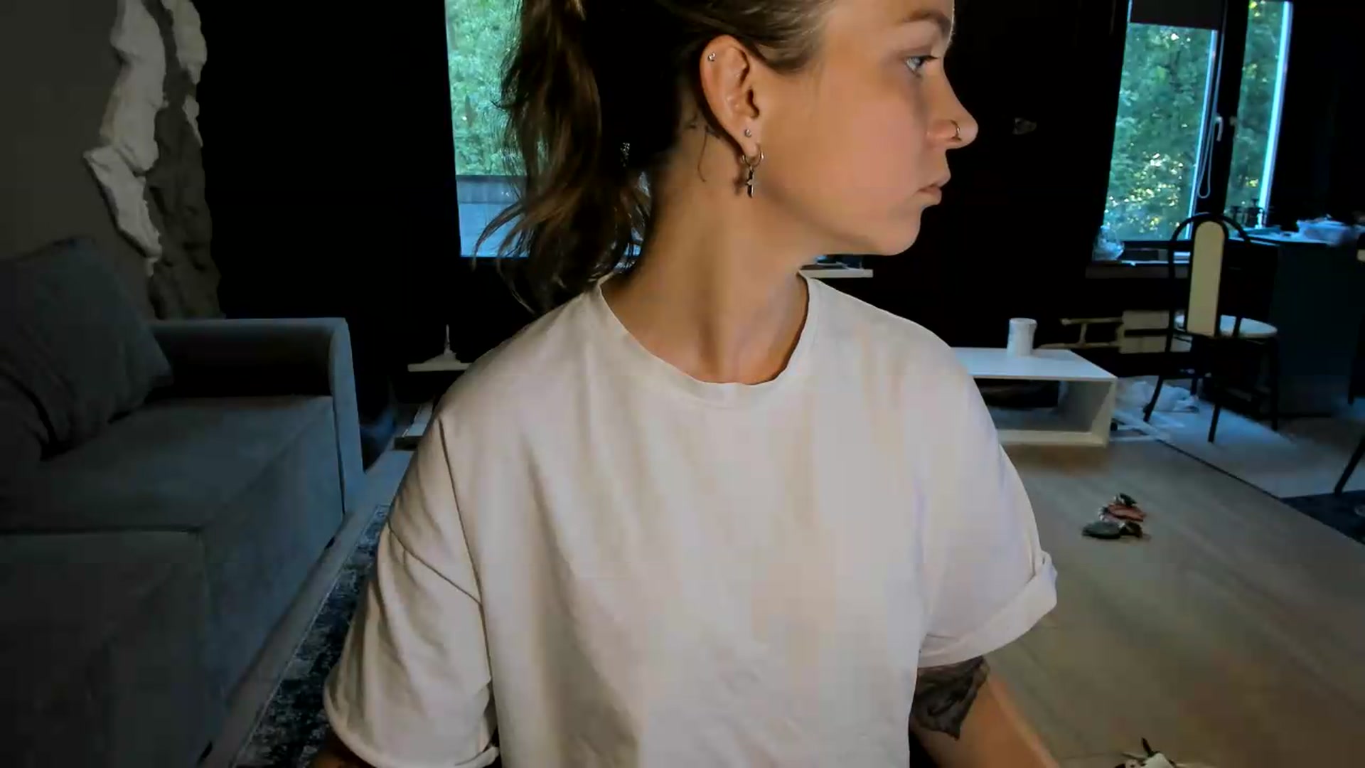 Gallery image thumbnail from Qi_ra's myfreecams stream on, 06/10/2026, 04:21 image 16 of 20