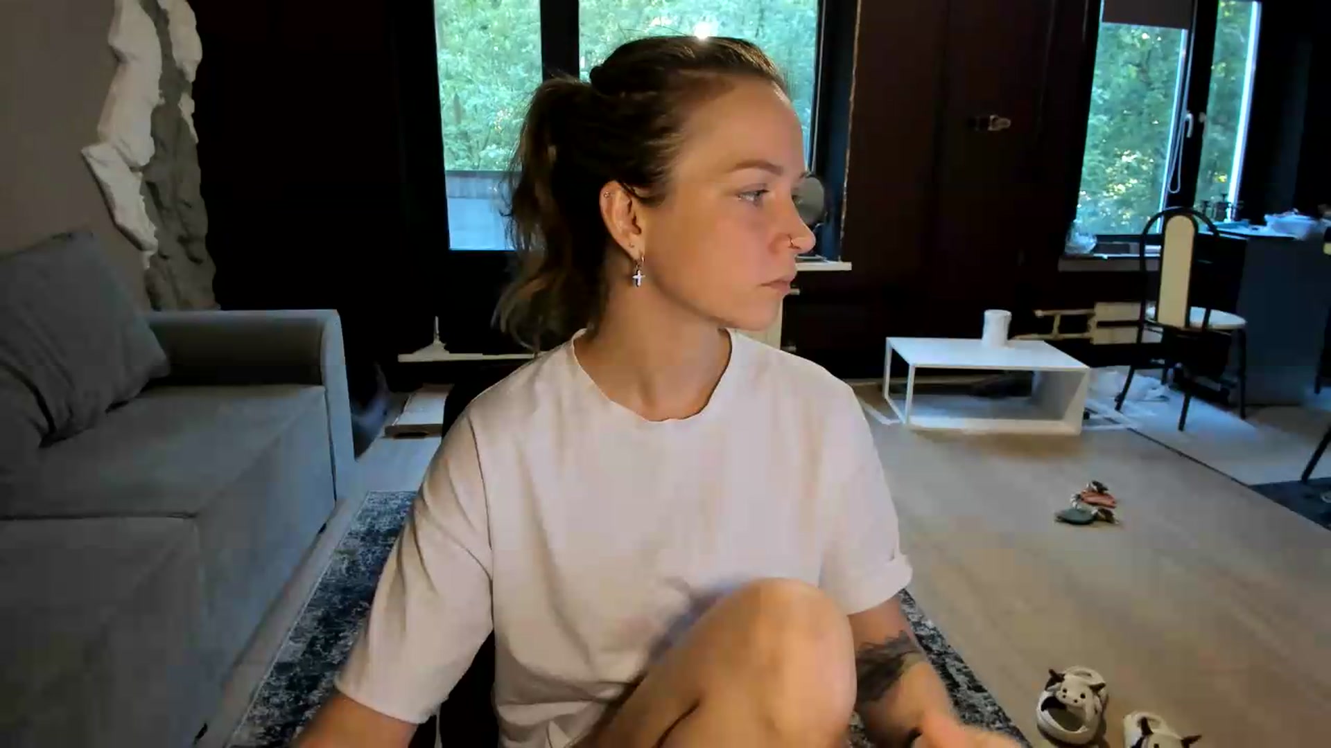 Gallery image thumbnail from Qi_ra's myfreecams stream on, 06/10/2026, 04:21 image 12 of 20