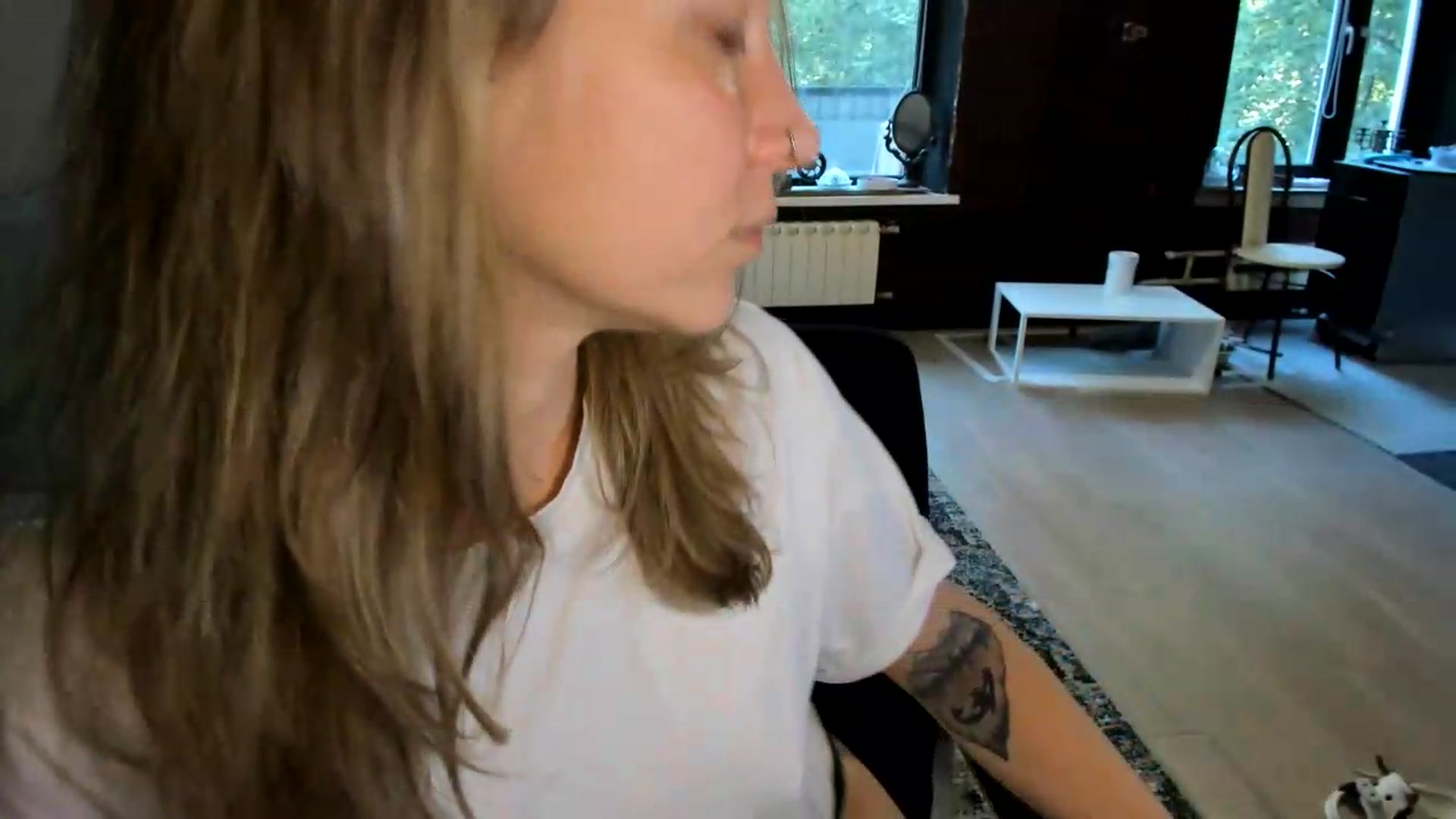 Gallery image thumbnail from Qi_ra's myfreecams stream on, 06/11/2026, 06:53 image 8 of 20