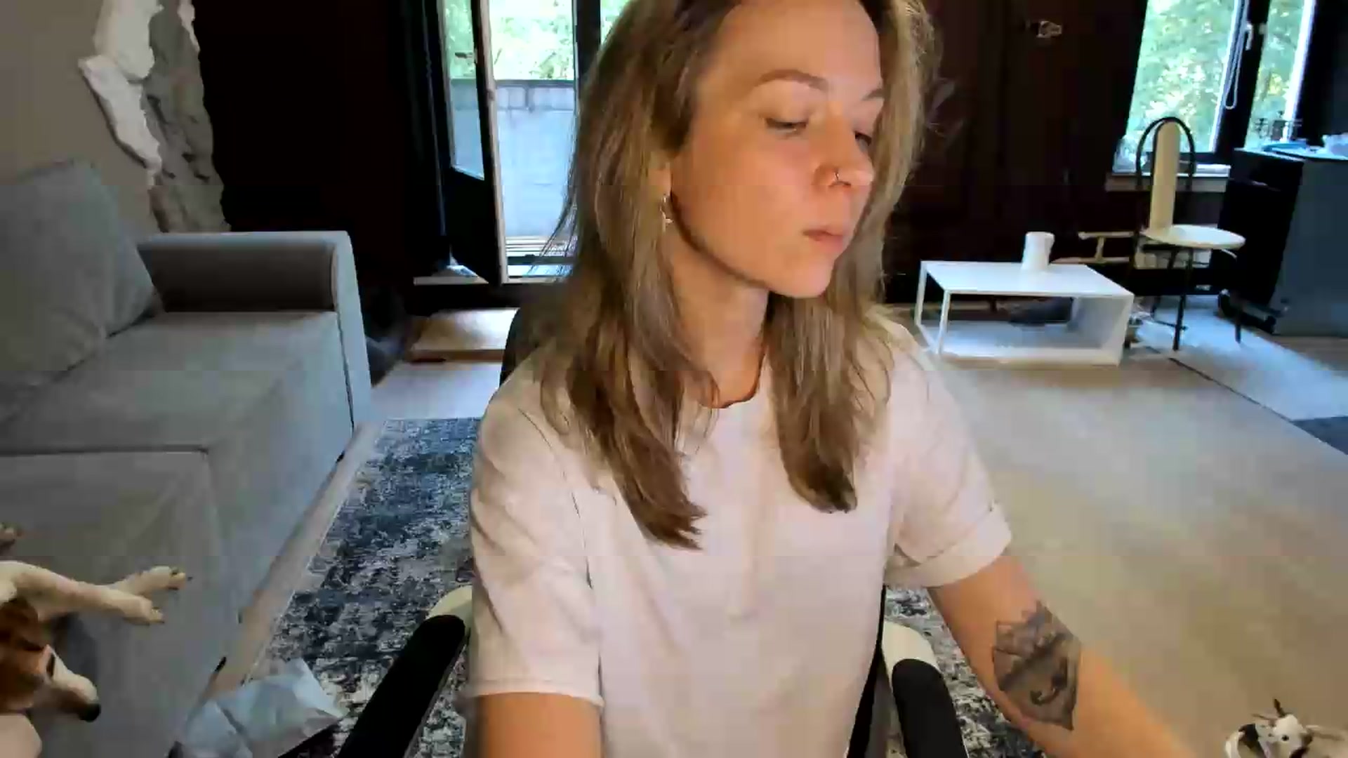 Gallery image thumbnail from Qi_ra's myfreecams stream on, 06/11/2026, 06:53 image 9 of 20