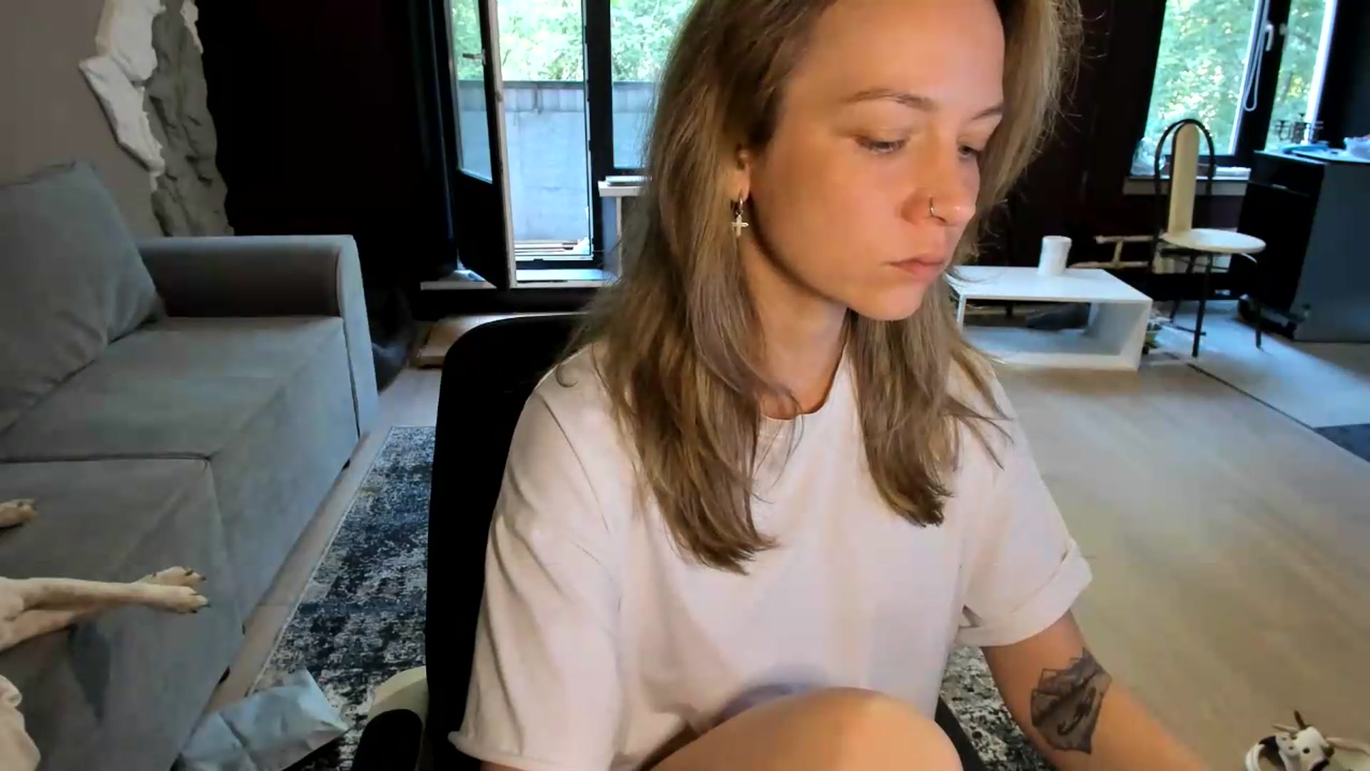 Gallery image thumbnail from Qi_ra's myfreecams stream on, 06/11/2026, 06:53 image 12 of 20