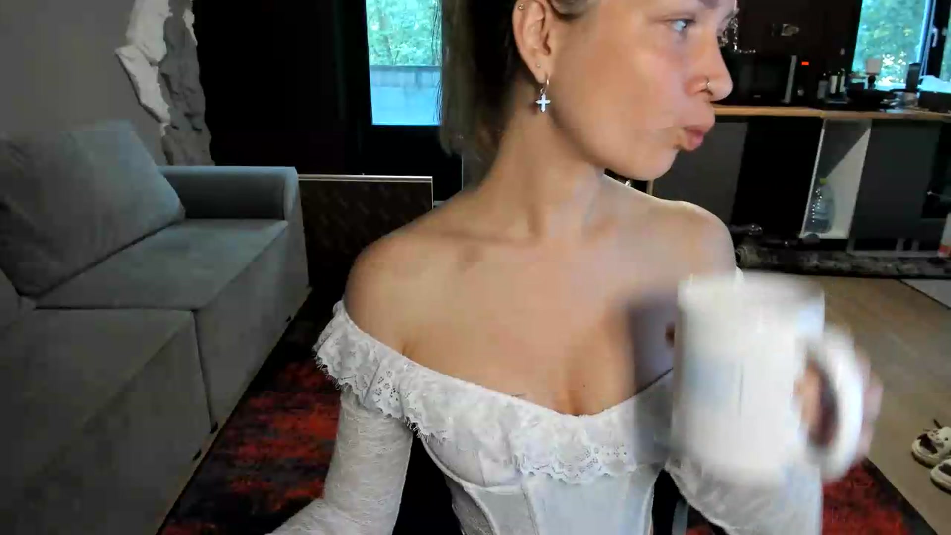 Gallery image thumbnail from Qi_ra's myfreecams stream on, 06/21/2026, 06:11 image 4 of 20