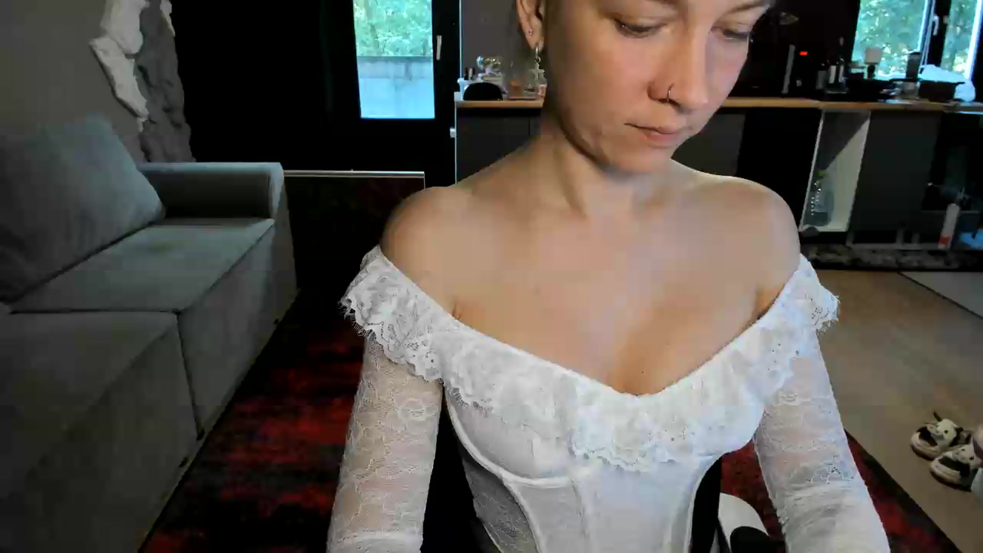 Gallery image thumbnail from Qi_ra's myfreecams stream on, 06/21/2026, 07:07 image 1 of 20