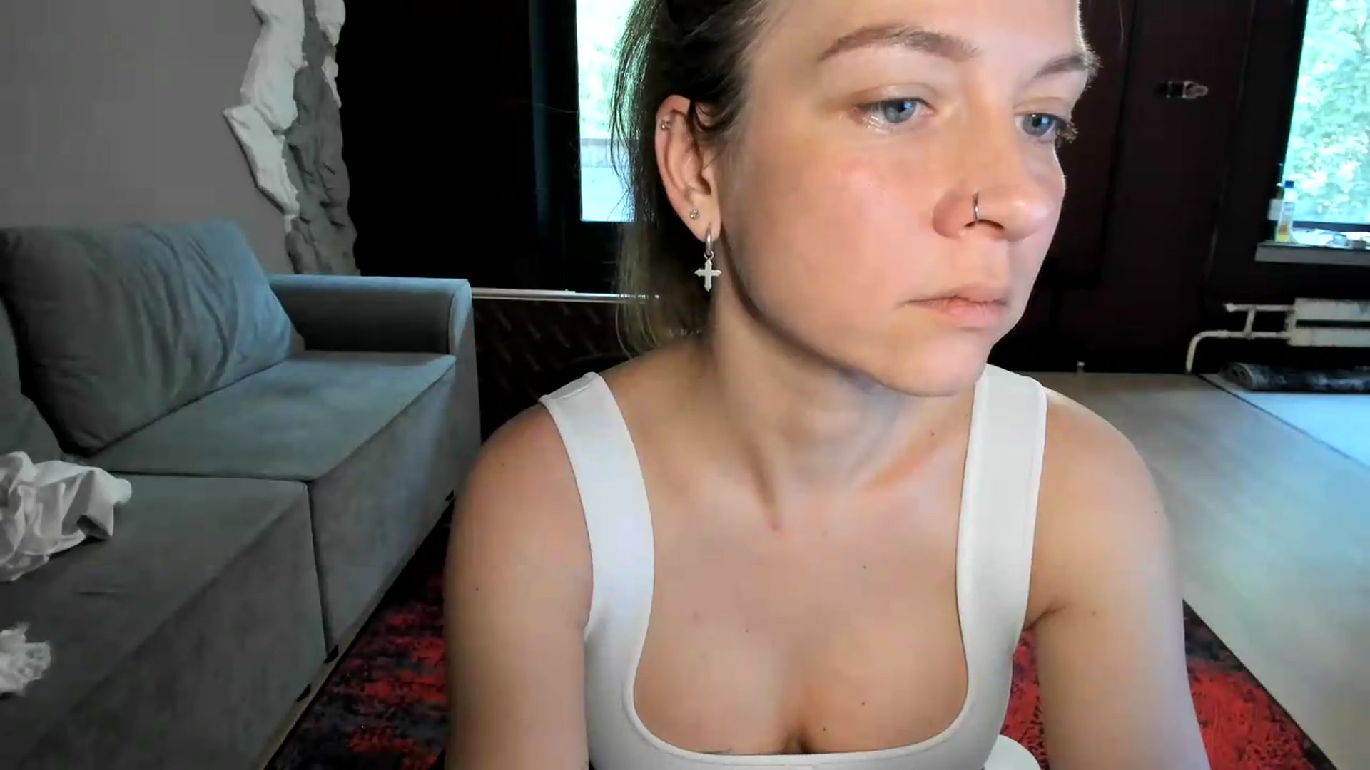 Gallery image thumbnail from Qi_ra's myfreecams stream on, 06/22/2026, 07:07 image 5 of 20