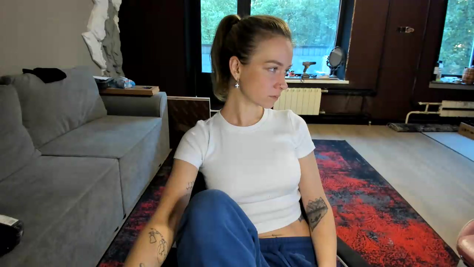 Gallery image thumbnail from Qi_ra's myfreecams stream on, 06/26/2026, 03:09 image 10 of 20