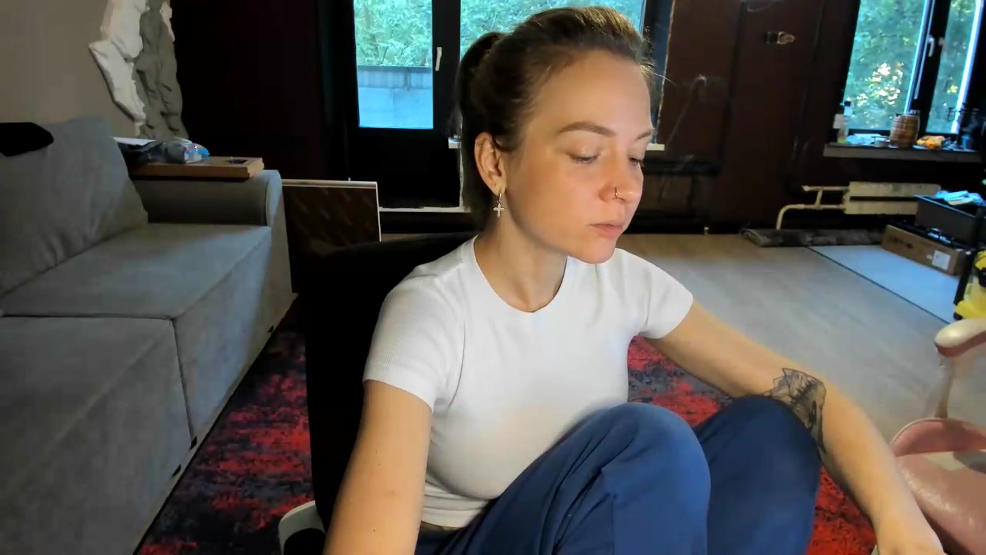Gallery image thumbnail from Qi_ra's myfreecams stream on, 06/26/2026, 04:23 image 12 of 20