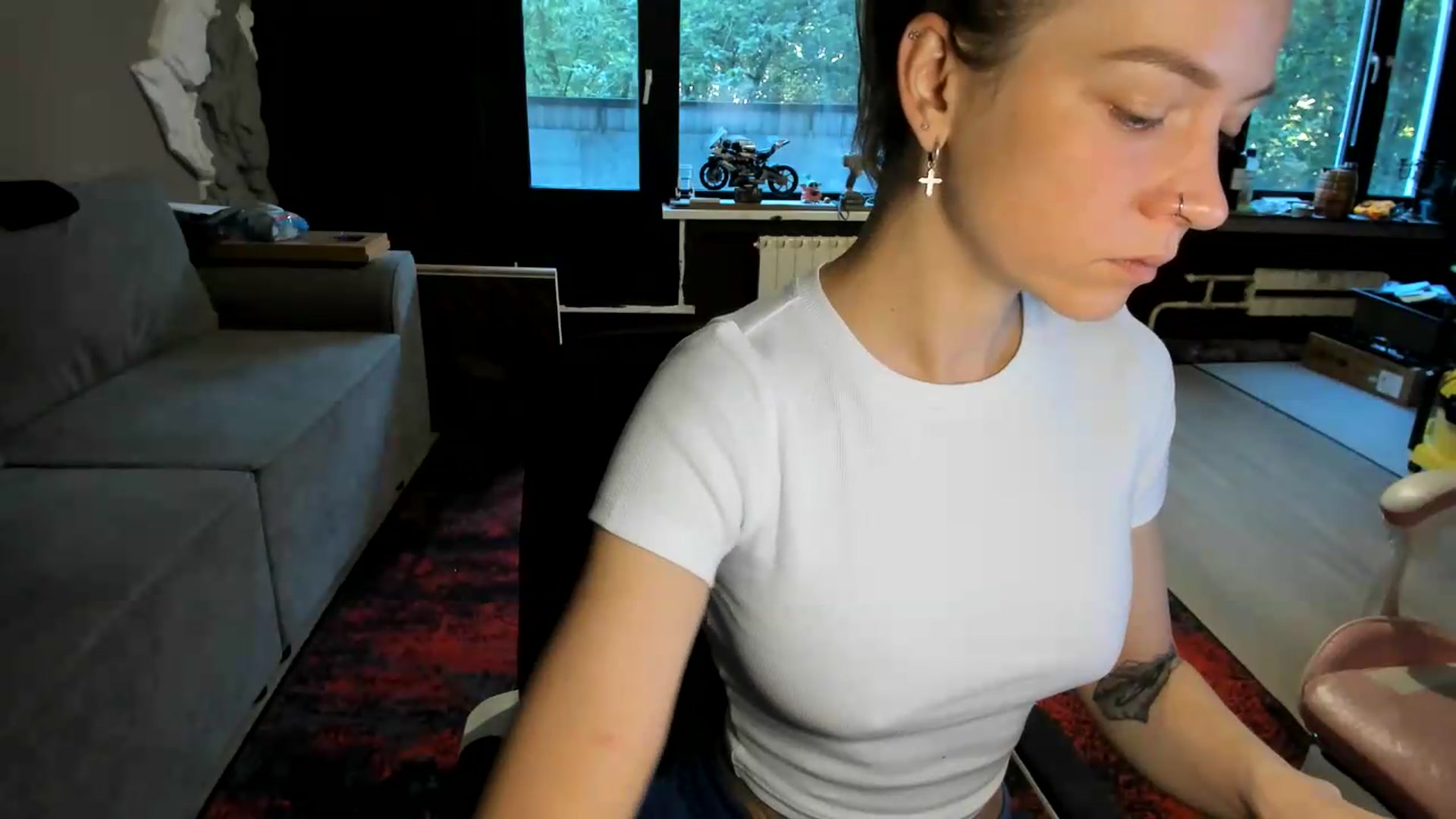 Gallery image thumbnail from Qi_ra's myfreecams stream on, 06/26/2026, 04:23 image 3 of 20