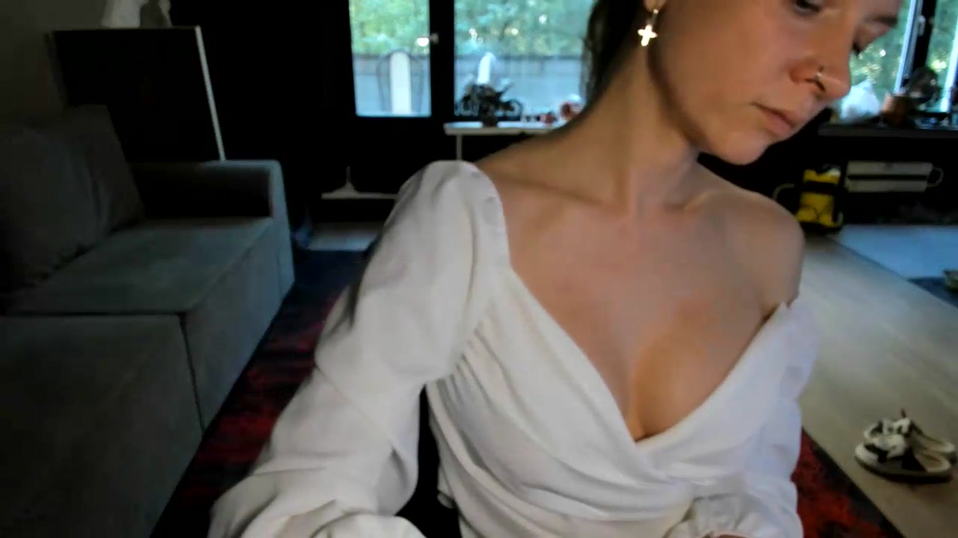 Gallery image thumbnail from Qi_ra's myfreecams stream on, 06/28/2026, 06:34 image 19 of 20