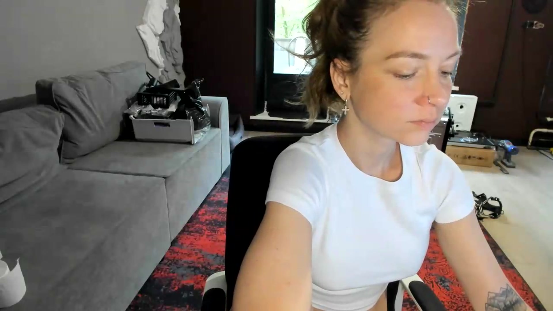 Gallery image thumbnail from Qi_ra's myfreecams stream on, 07/04/2026, 04:25 image 4 of 20