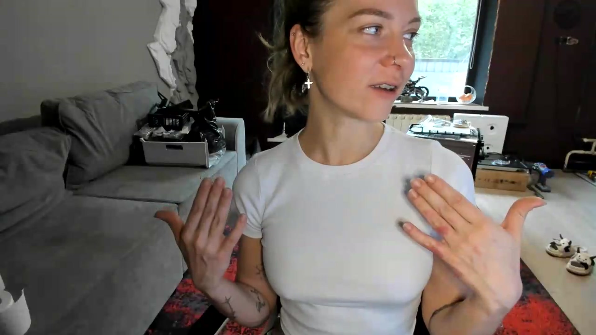 Gallery image thumbnail from Qi_ra's myfreecams stream on, 07/04/2026, 04:25 image 20 of 20