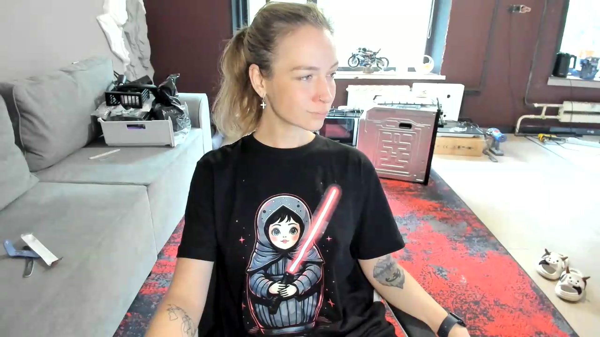 Gallery image thumbnail from Qi_ra's myfreecams stream on, 07/05/2026, 07:34 image 13 of 20