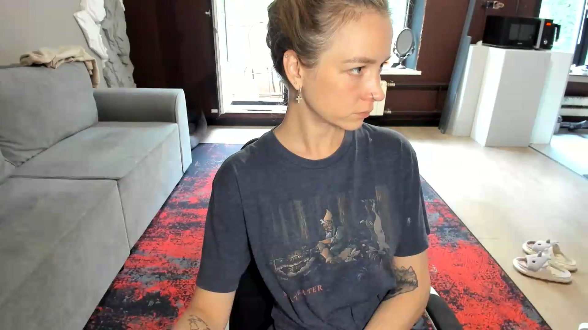 Gallery image thumbnail from Qi_ra's myfreecams stream on, 07/08/2026, 15:13 image 7 of 20