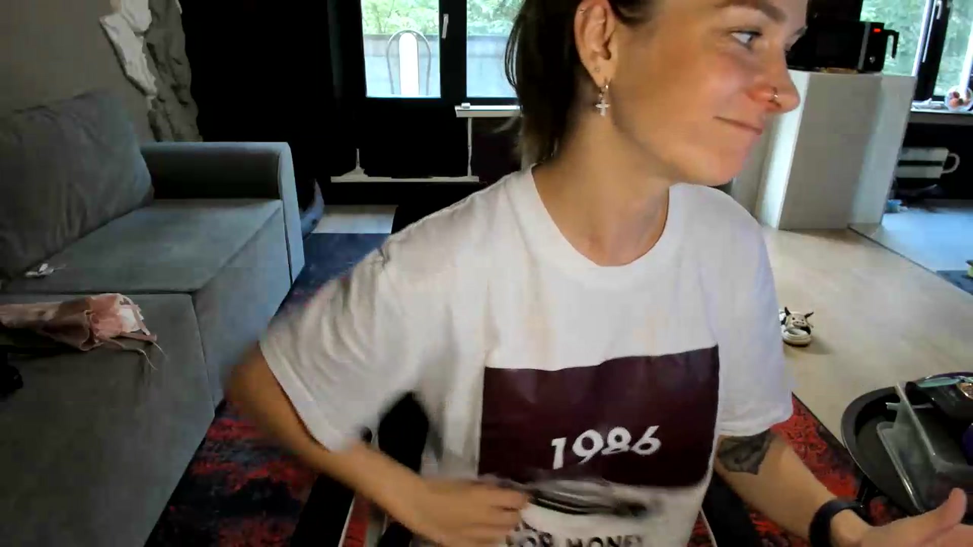 Gallery image thumbnail from Qi_ra's myfreecams stream on, 07/14/2026, 07:26 image 8 of 20