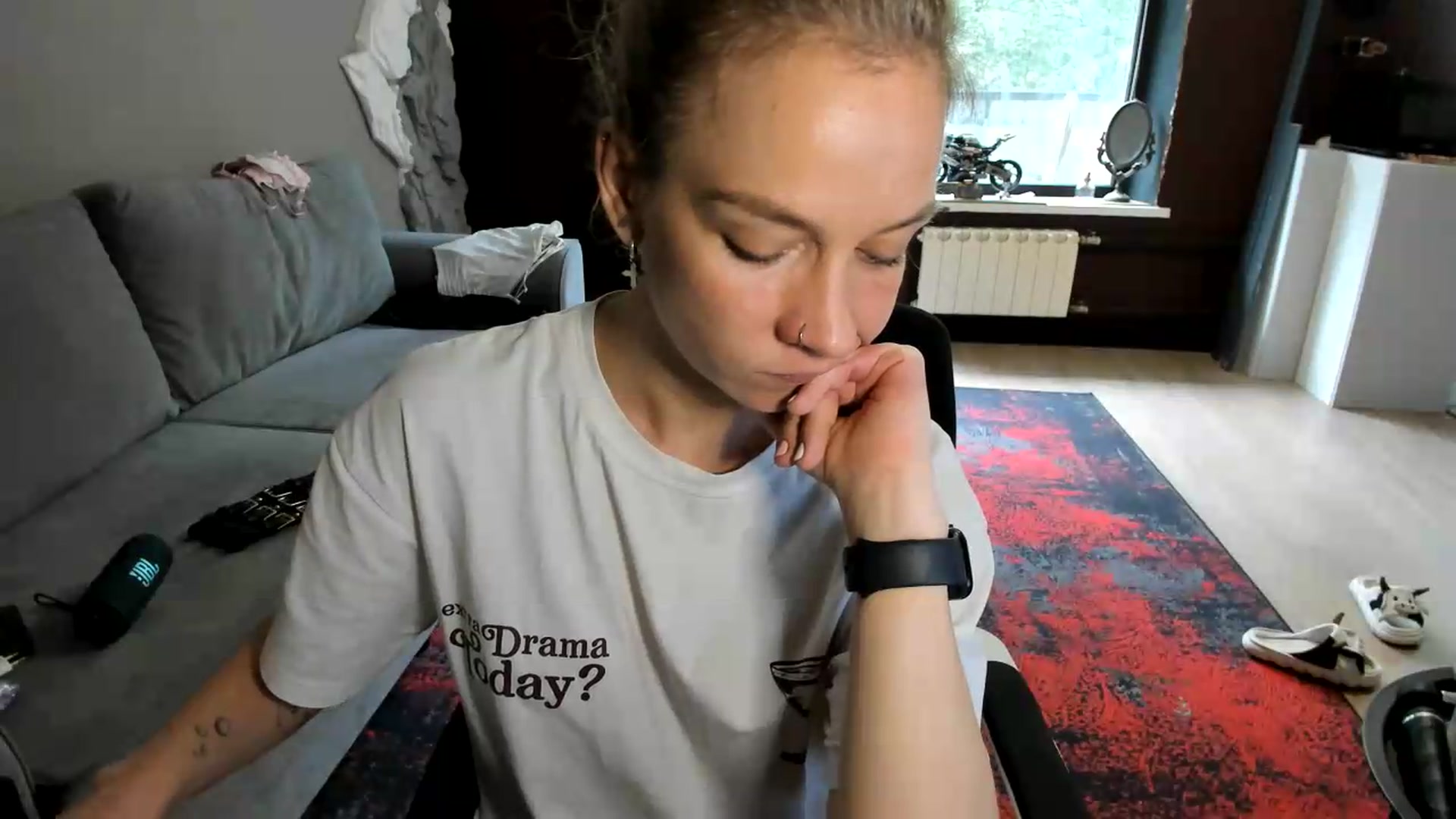 Gallery image thumbnail from Qi_ra's myfreecams stream on, 07/15/2026, 07:36 image 18 of 20