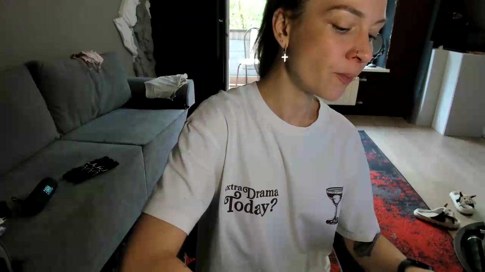 Gallery image thumbnail from Qi_ra's myfreecams stream on, 07/15/2026, 07:36 image 12 of 20