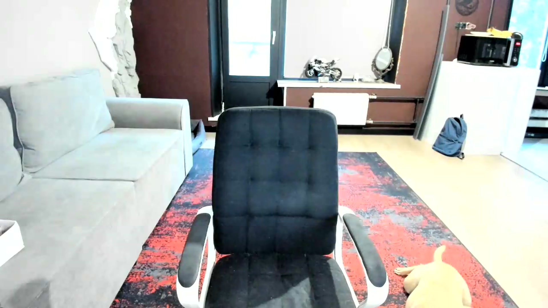 Gallery image thumbnail from Qi_ra's myfreecams stream on, 08/13/2026, 03:43 image 3 of 20