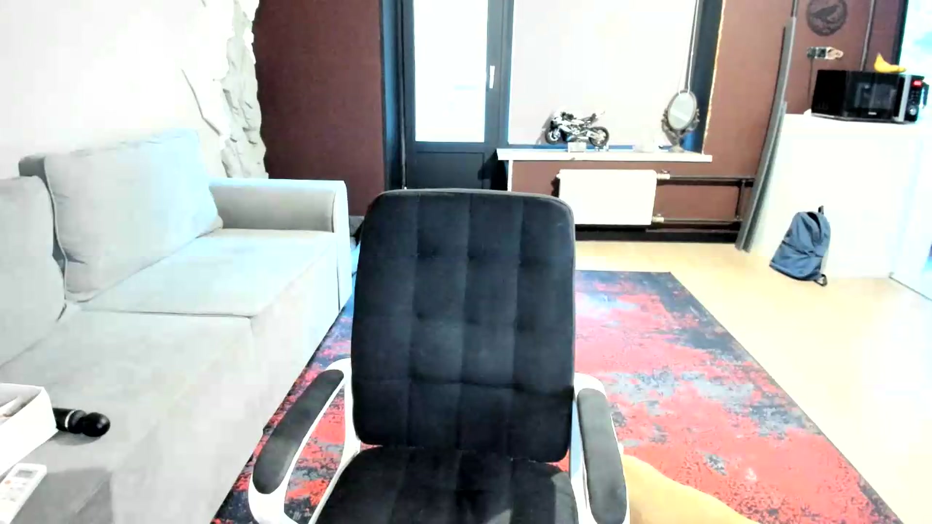 Gallery image thumbnail from Qi_ra's myfreecams stream on, 08/14/2026, 04:36 image 12 of 20