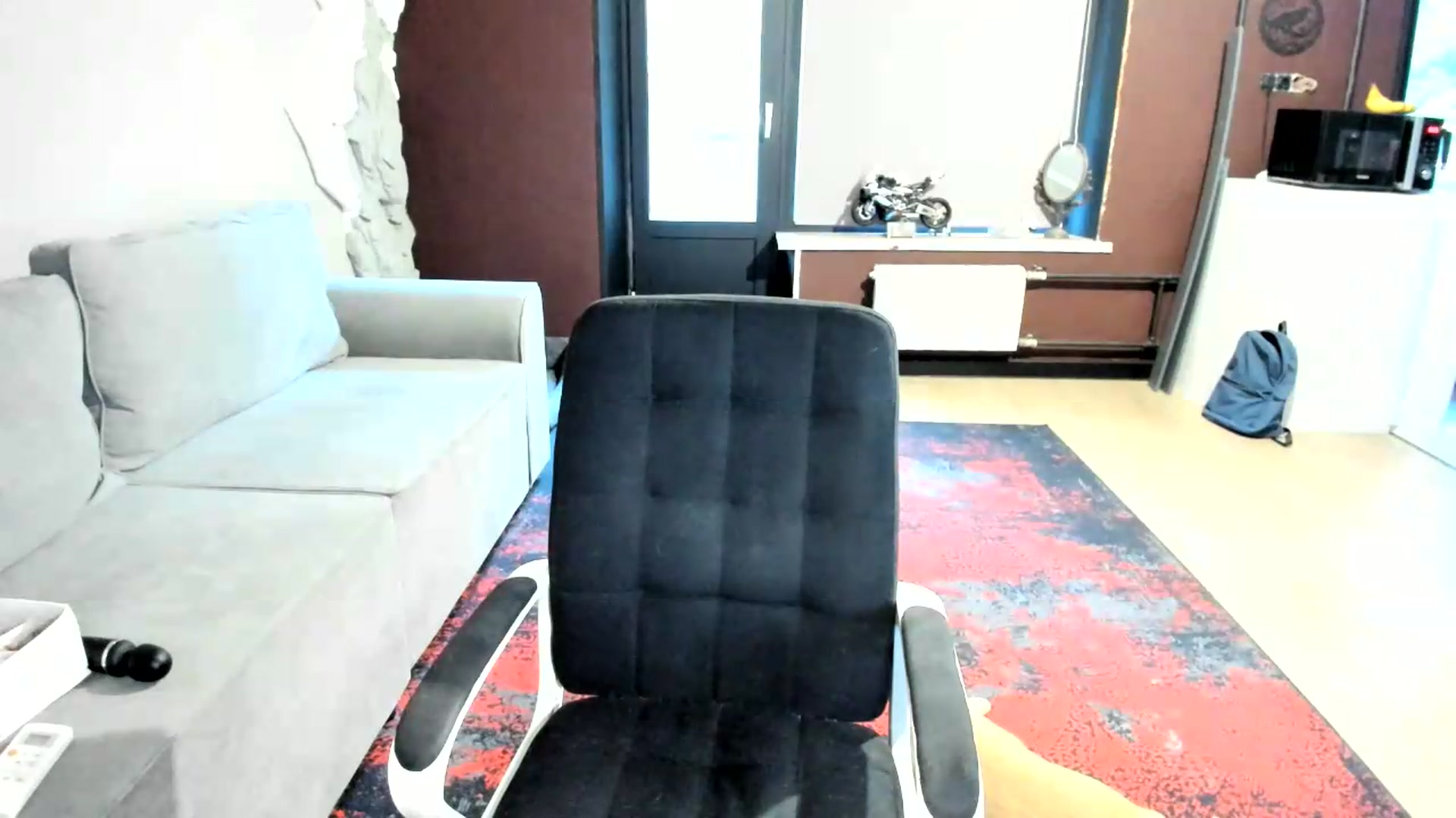 Gallery image thumbnail from Qi_ra's myfreecams stream on, 08/14/2026, 04:36 image 13 of 20