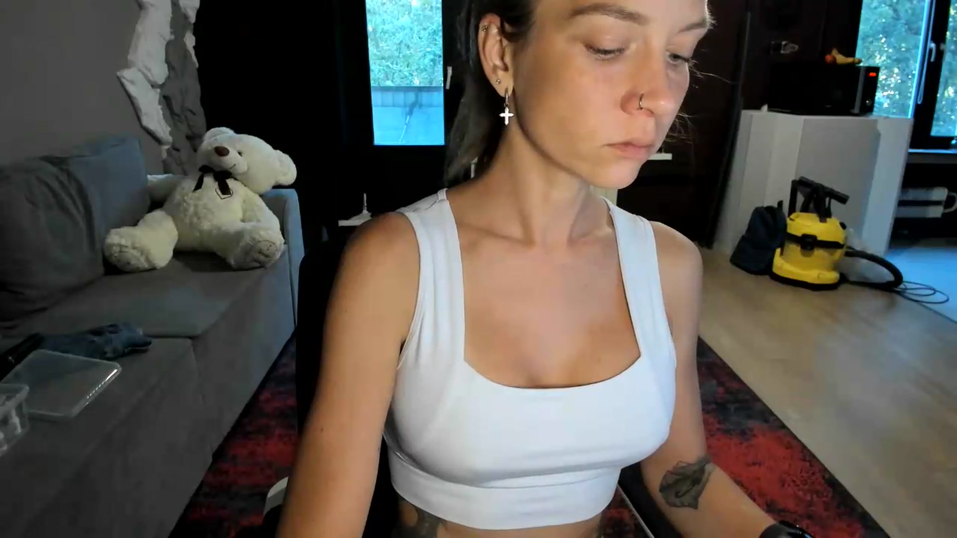 Gallery image thumbnail from Qi_ra's myfreecams stream on, 08/15/2026, 05:22 image 20 of 20