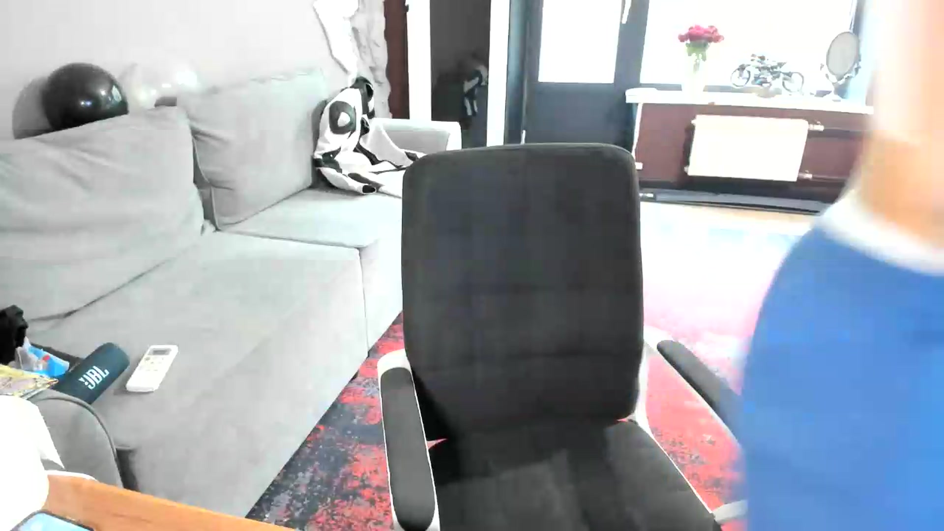Gallery image thumbnail from Qi_ra's myfreecams stream on, 08/27/2026, 08:56 image 8 of 20