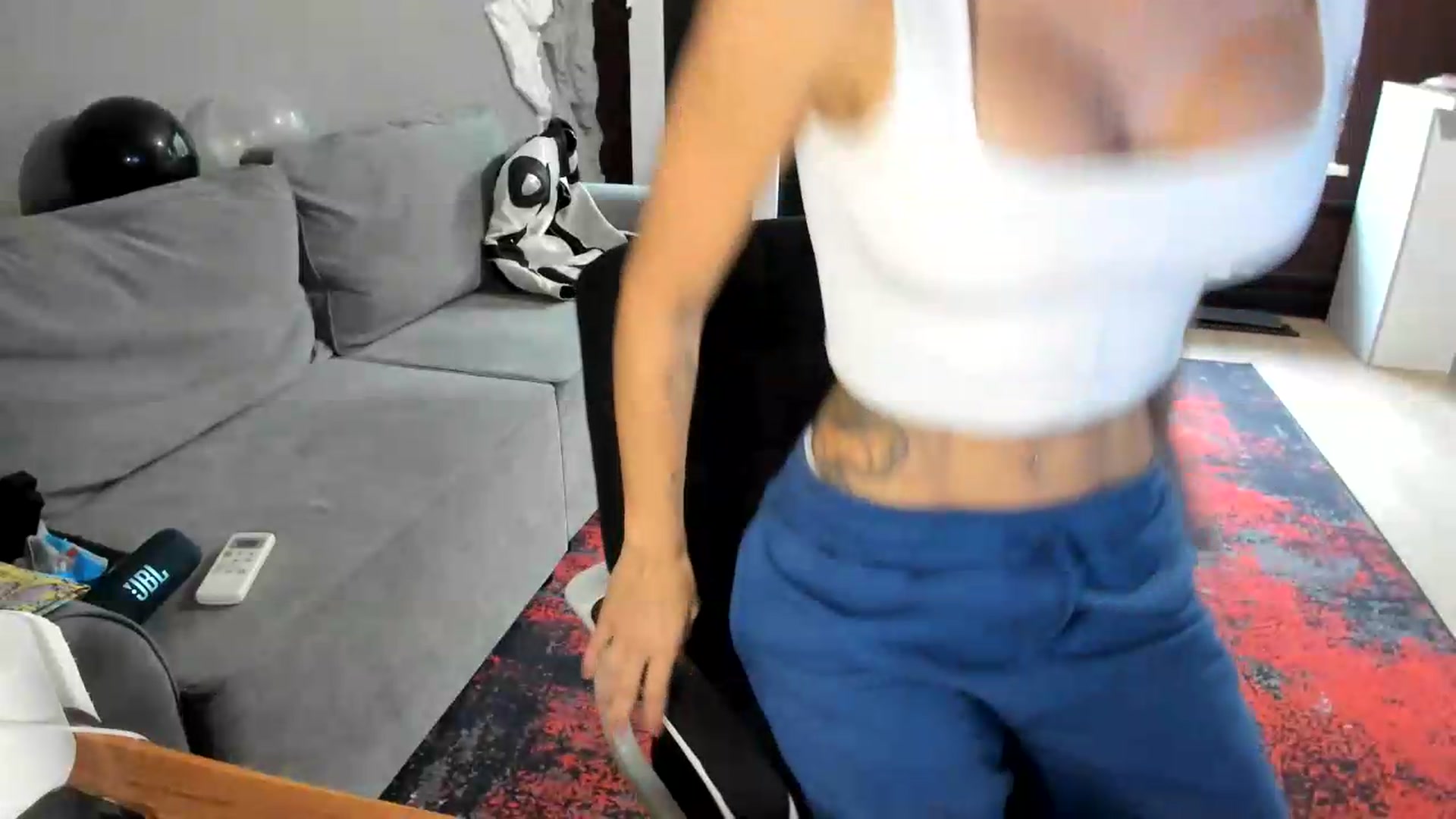 Gallery image thumbnail from Qi_ra's myfreecams stream on, 08/27/2026, 08:56 image 5 of 20