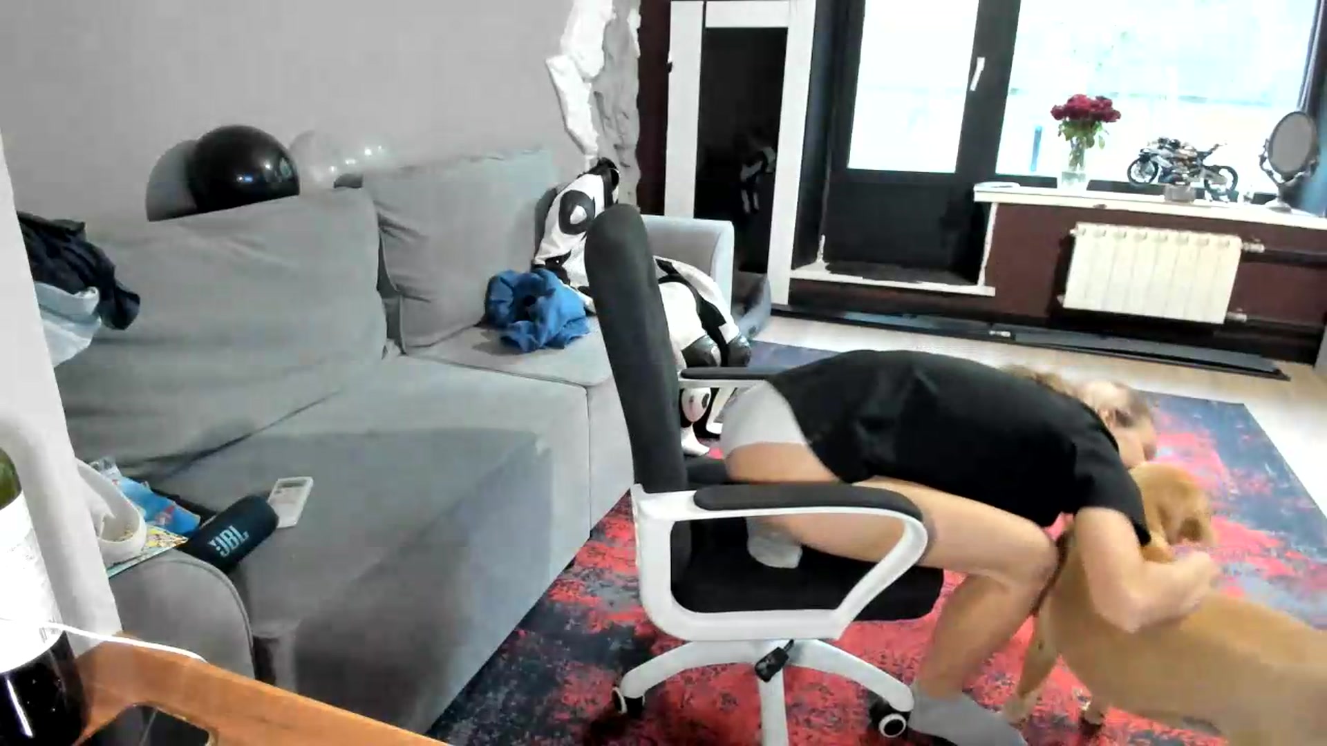 Gallery image thumbnail from Qi_ra's myfreecams stream on, 08/27/2026, 15:08 image 12 of 20