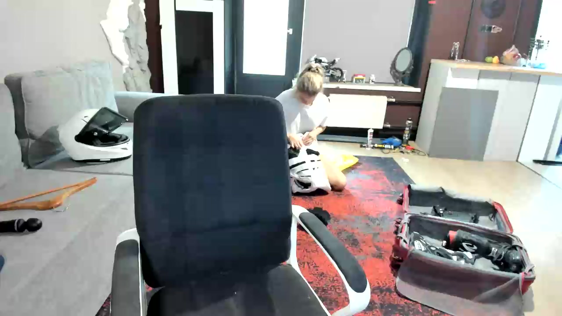 Gallery image thumbnail from Qi_ra's myfreecams stream on, 09/07/2026, 06:22 image 1 of 20