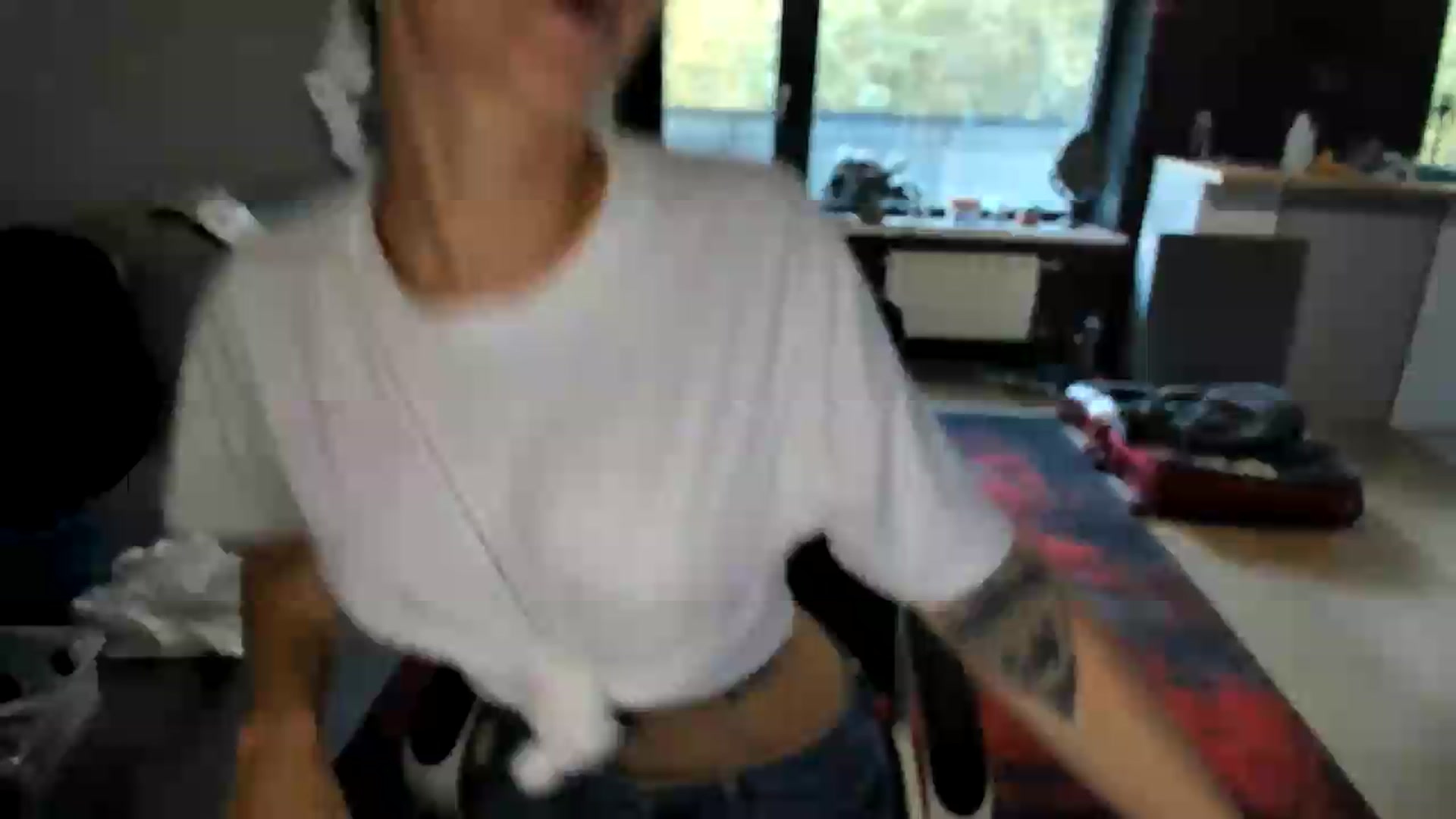 Gallery image thumbnail from Qi_ra's myfreecams stream on, 09/09/2026, 13:51 image 9 of 20