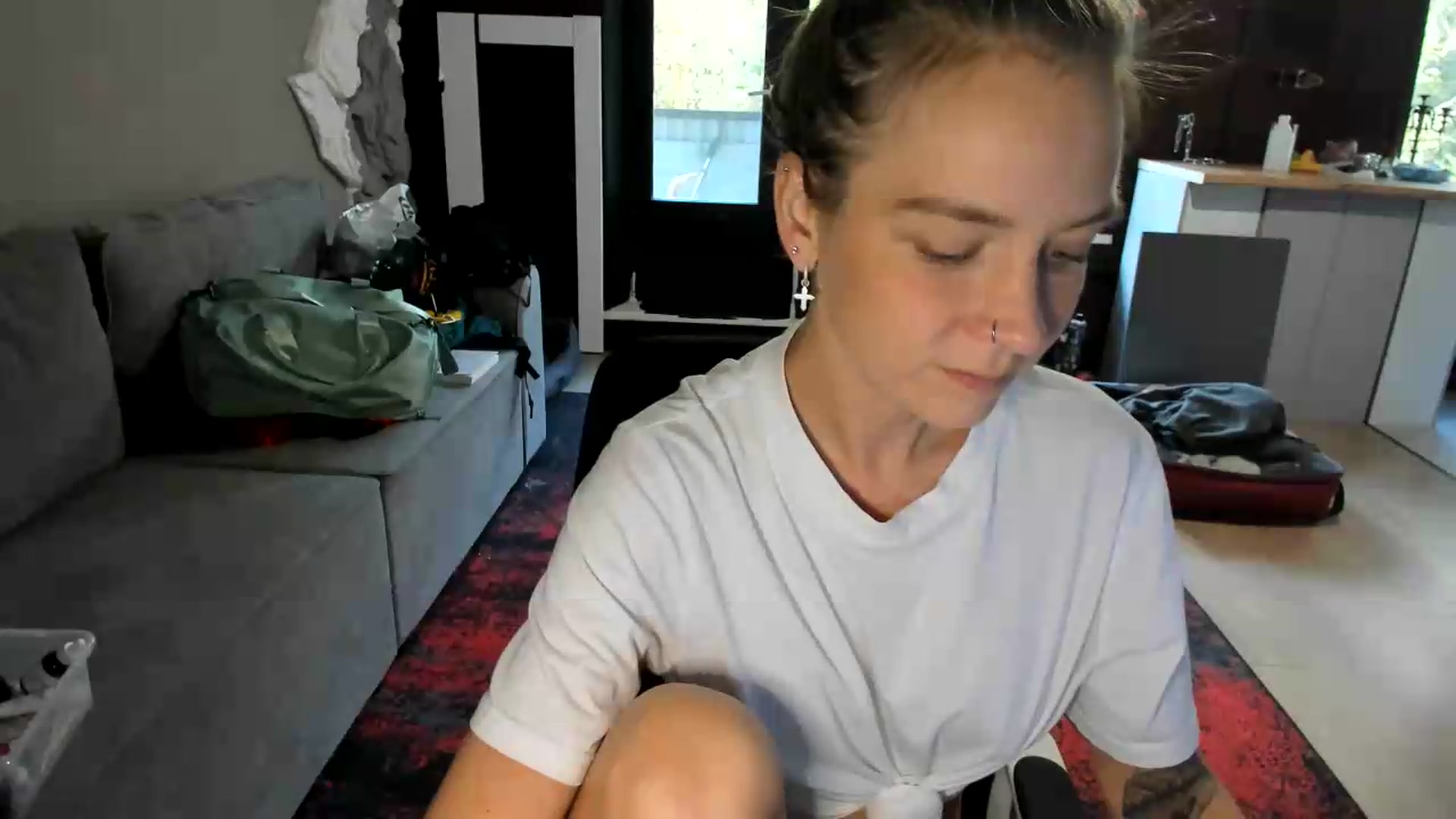 Gallery image thumbnail from Qi_ra's myfreecams stream on, 09/09/2026, 13:51 image 14 of 20