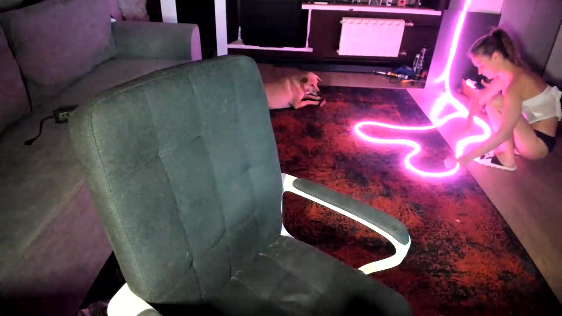 Gallery image thumbnail from Qi_ra's myfreecams stream on, 09/10/2026, 03:10 image 6 of 20