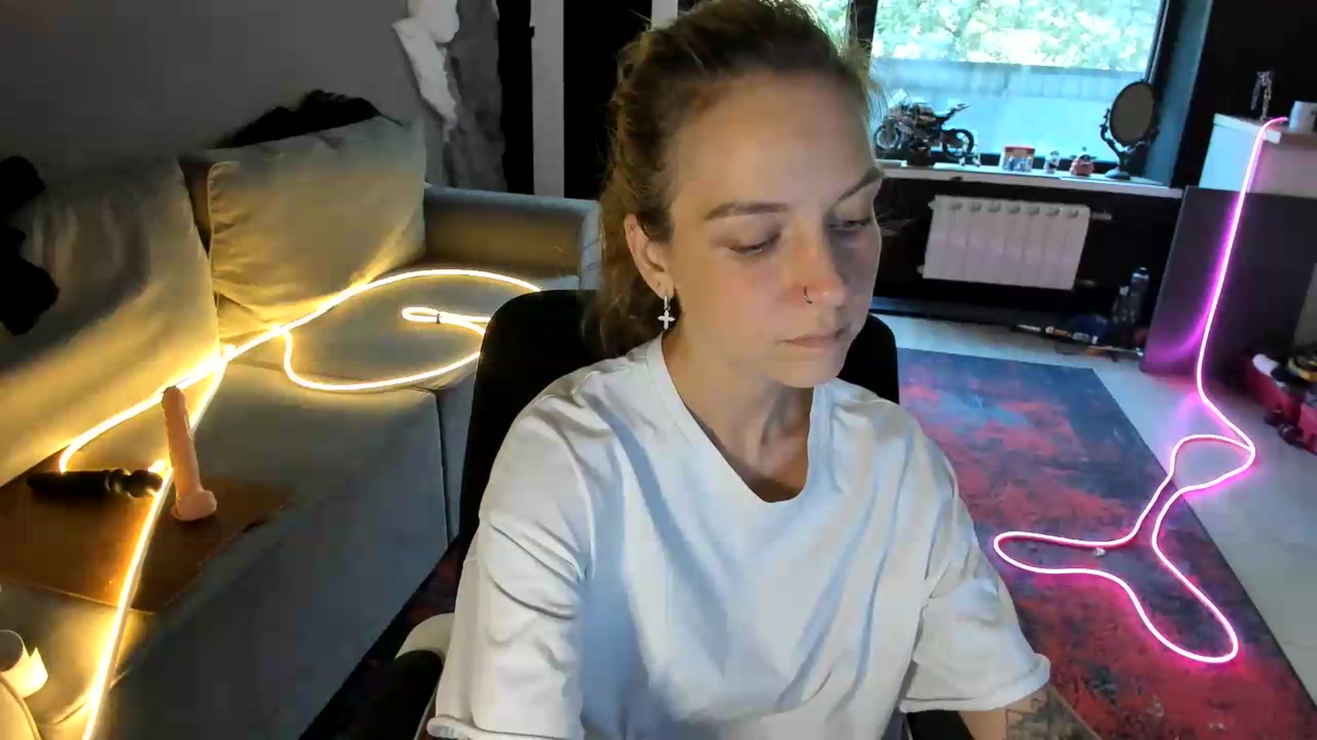 Gallery image thumbnail from Qi_ra's myfreecams stream on, 09/10/2026, 09:10 image 5 of 20