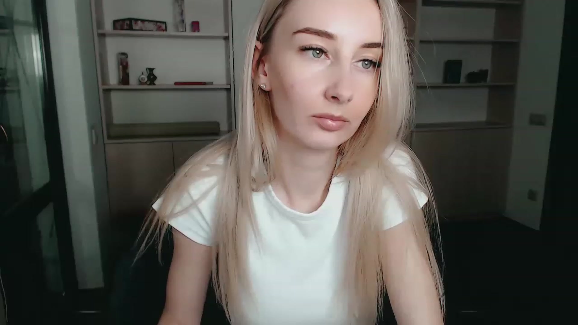 Gallery image thumbnail from Qsensx's myfreecams stream on, 02/17/2023, 16:28 image 2 of 20