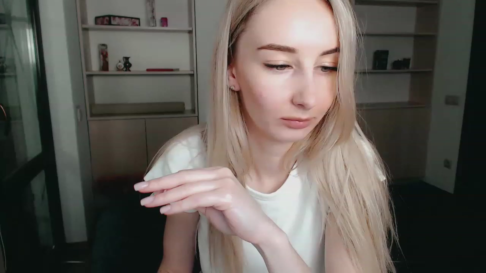 Gallery image thumbnail from Qsensx's myfreecams stream on, 02/17/2023, 16:28 image 5 of 20