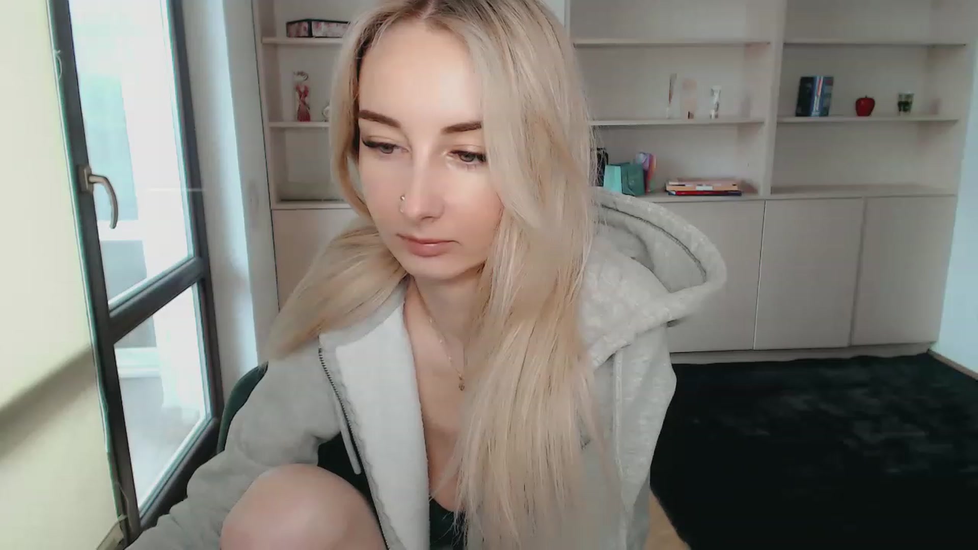 Gallery image thumbnail from Qsensx's myfreecams stream on, 02/27/2023, 13:11 image 17 of 20