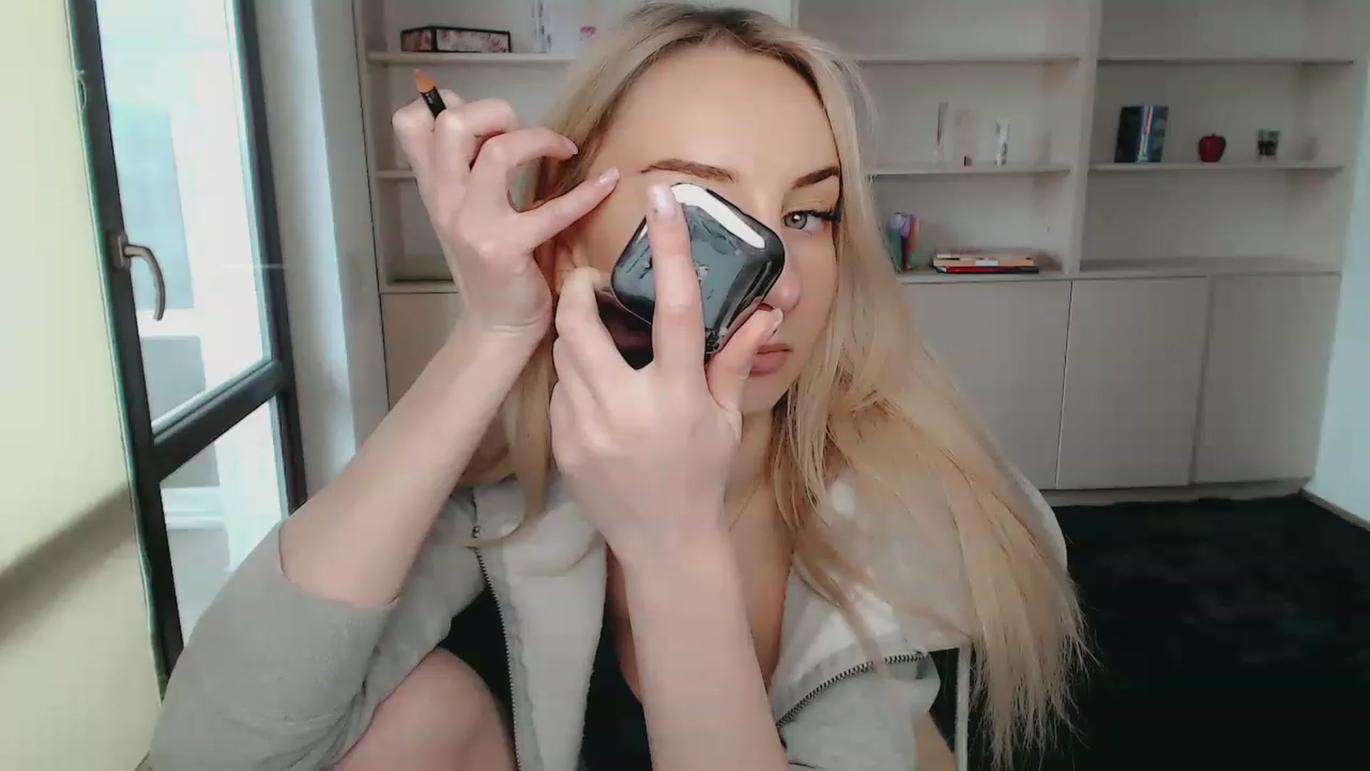 Gallery image thumbnail from Qsensx's myfreecams stream on, 02/27/2023, 13:11 image 14 of 20