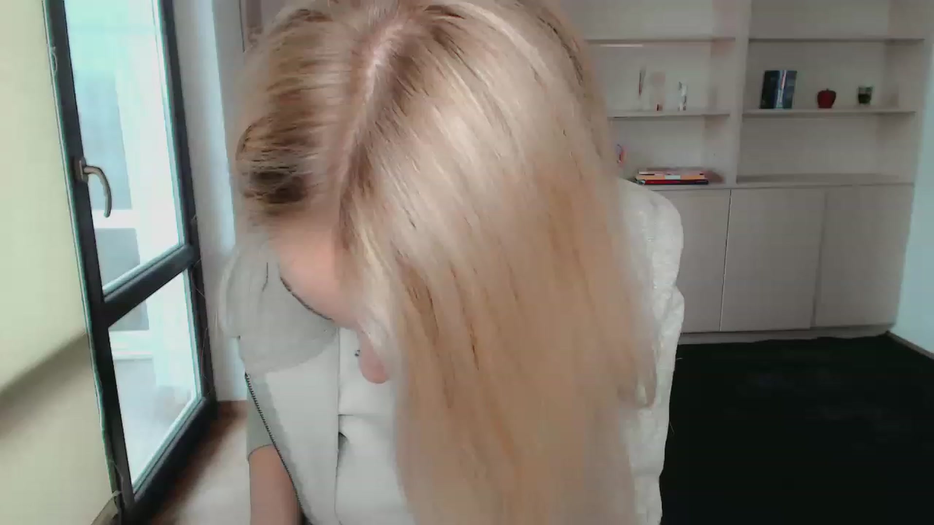 Gallery image thumbnail from Qsensx's myfreecams stream on, 02/27/2023, 14:43 image 6 of 20