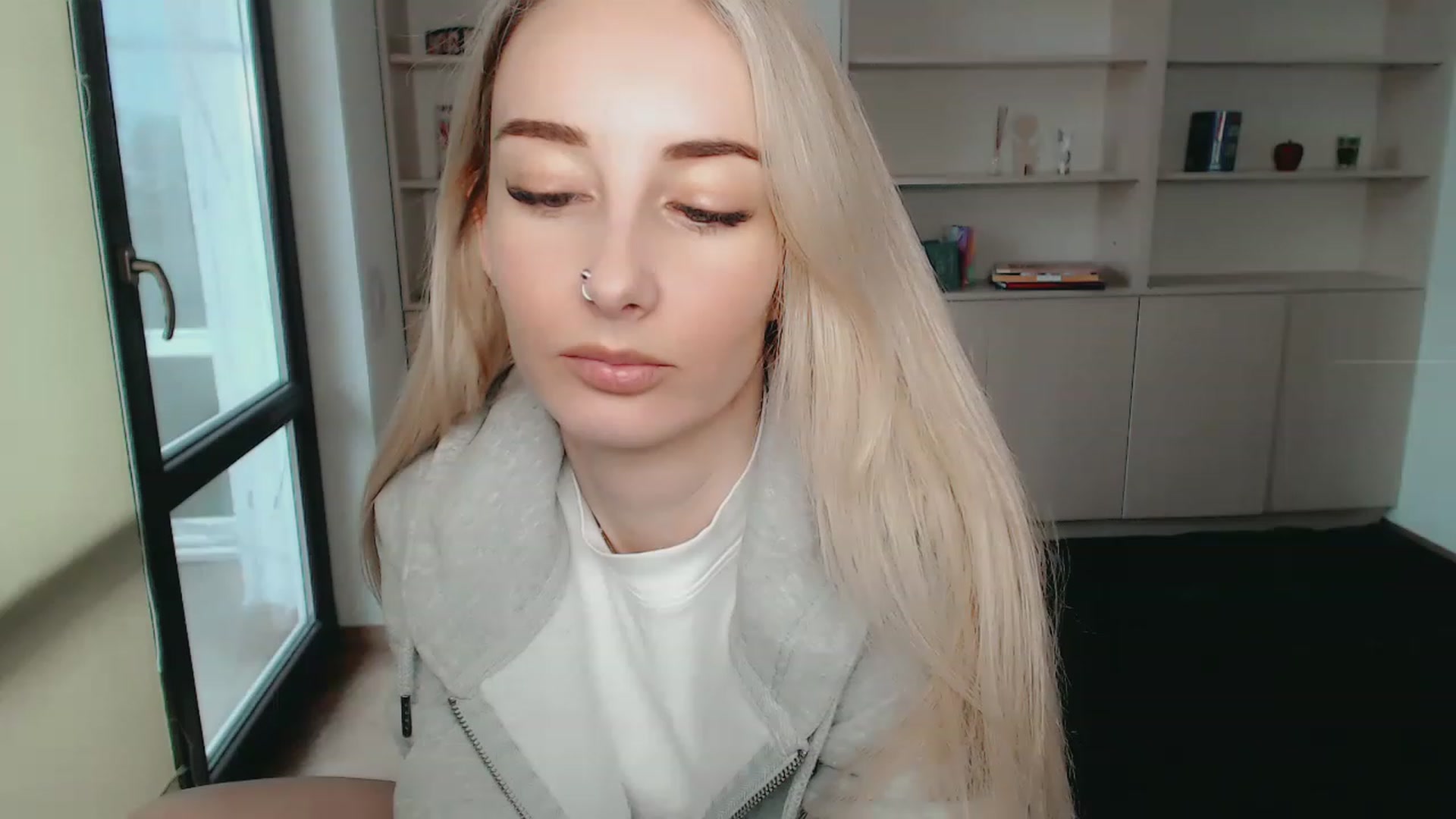 Gallery image thumbnail from Qsensx's myfreecams stream on, 02/27/2023, 14:43 image 14 of 20