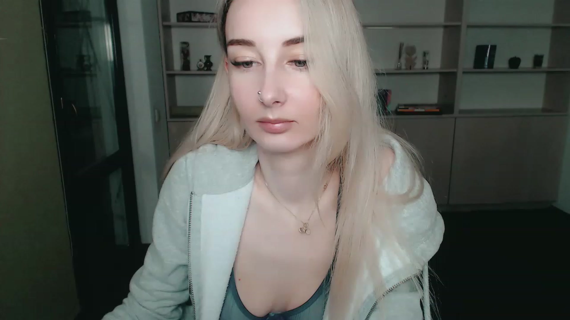 Gallery image thumbnail from Qsensx's myfreecams stream on, 02/27/2023, 16:47 image 18 of 20