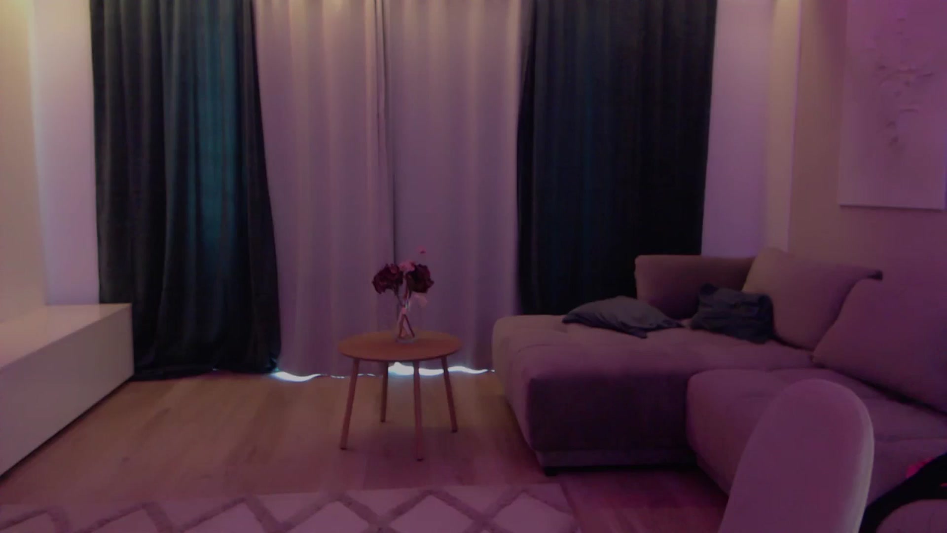 Gallery image thumbnail from Qu33n's myfreecams stream on, 12/19/2025, 09:03 image 4 of 20