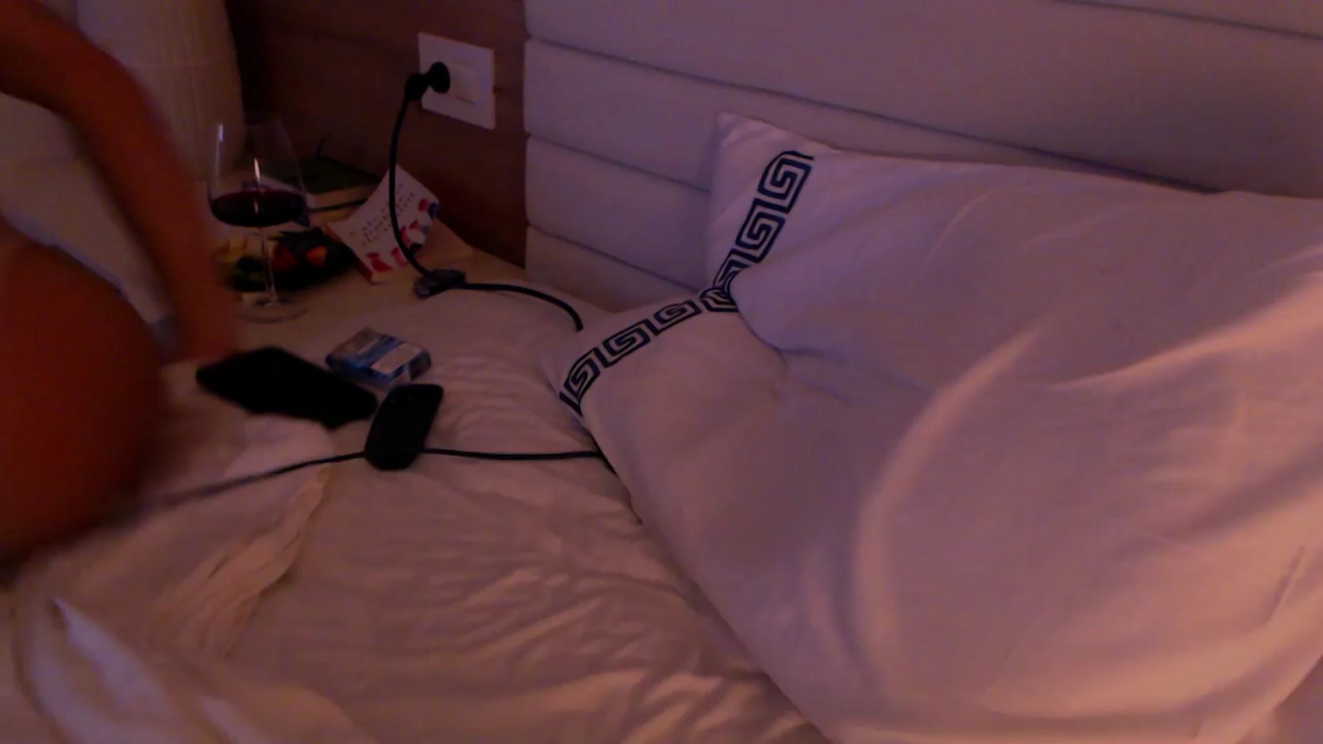 Gallery image thumbnail from Qu33n's myfreecams stream on, 02/22/2026, 18:47 image 6 of 20