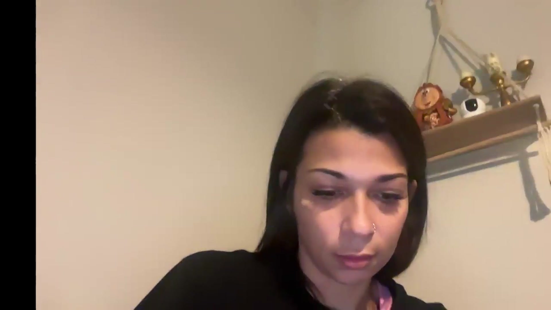 Gallery image thumbnail from Qu33nPrincess's myfreecams stream on, 08/22/2026, 18:13 image 12 of 20