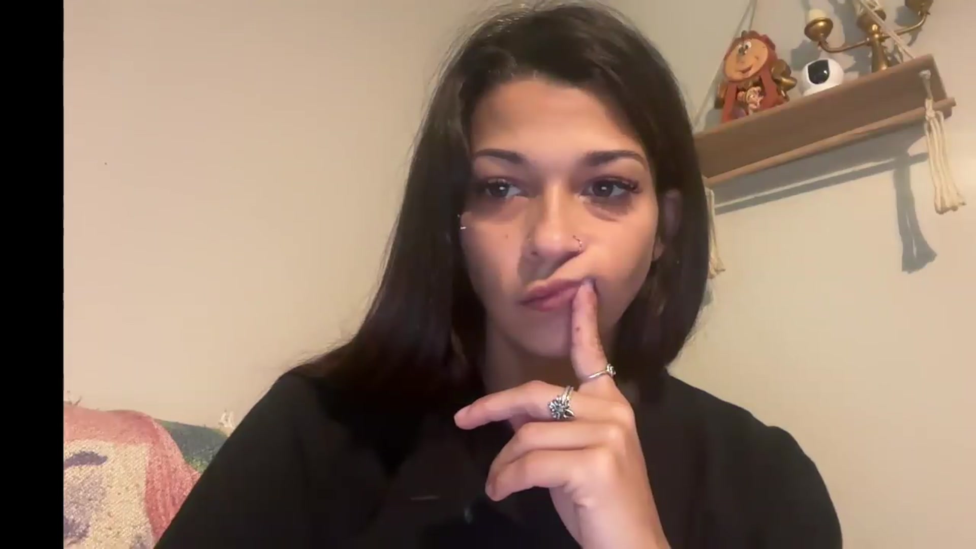 Gallery image thumbnail from Qu33nPrincess's myfreecams stream on, 08/22/2026, 18:13 image 15 of 20