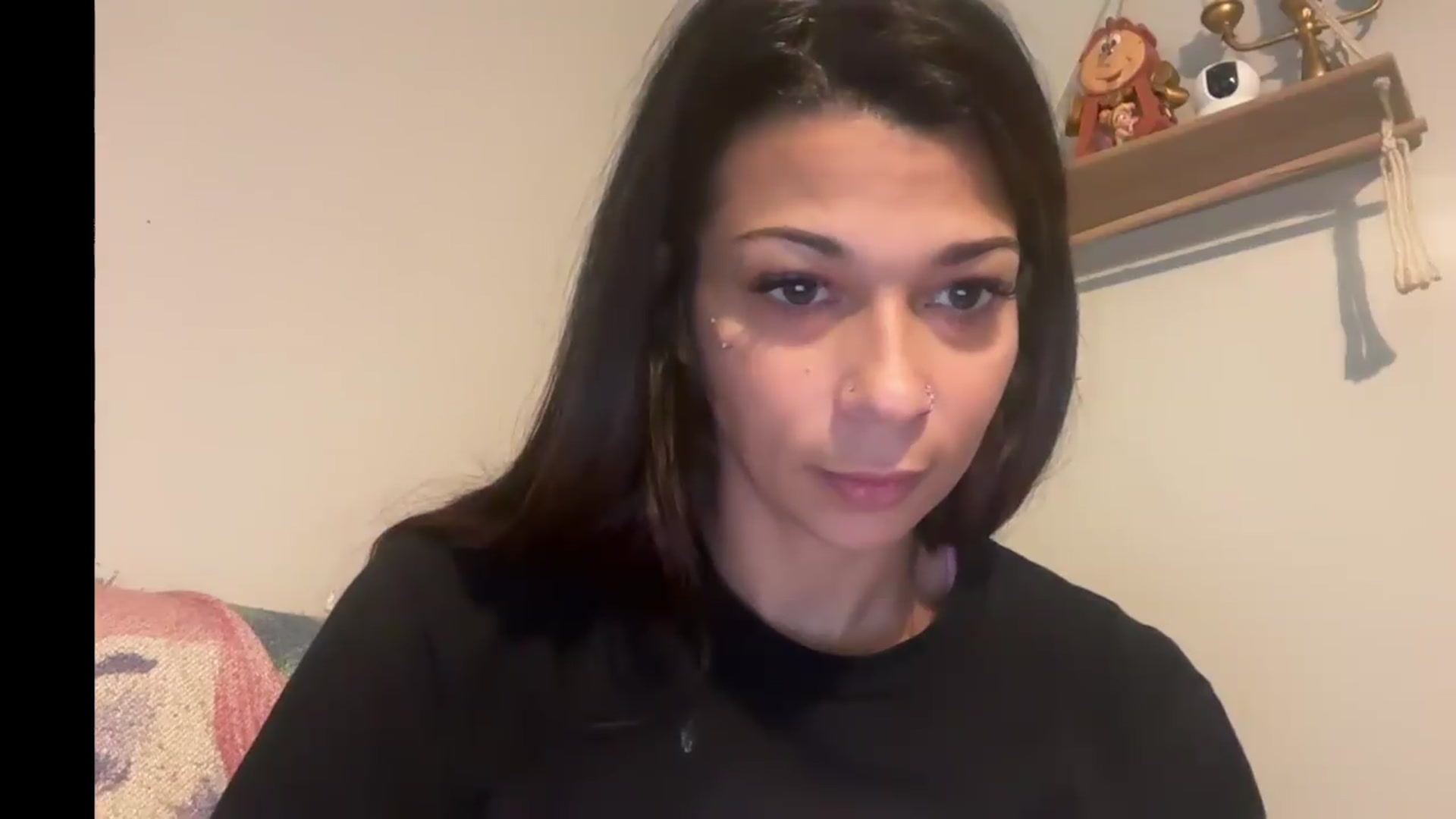 Gallery image thumbnail from Qu33nPrincess's myfreecams stream on, 08/22/2026, 18:13 image 17 of 20